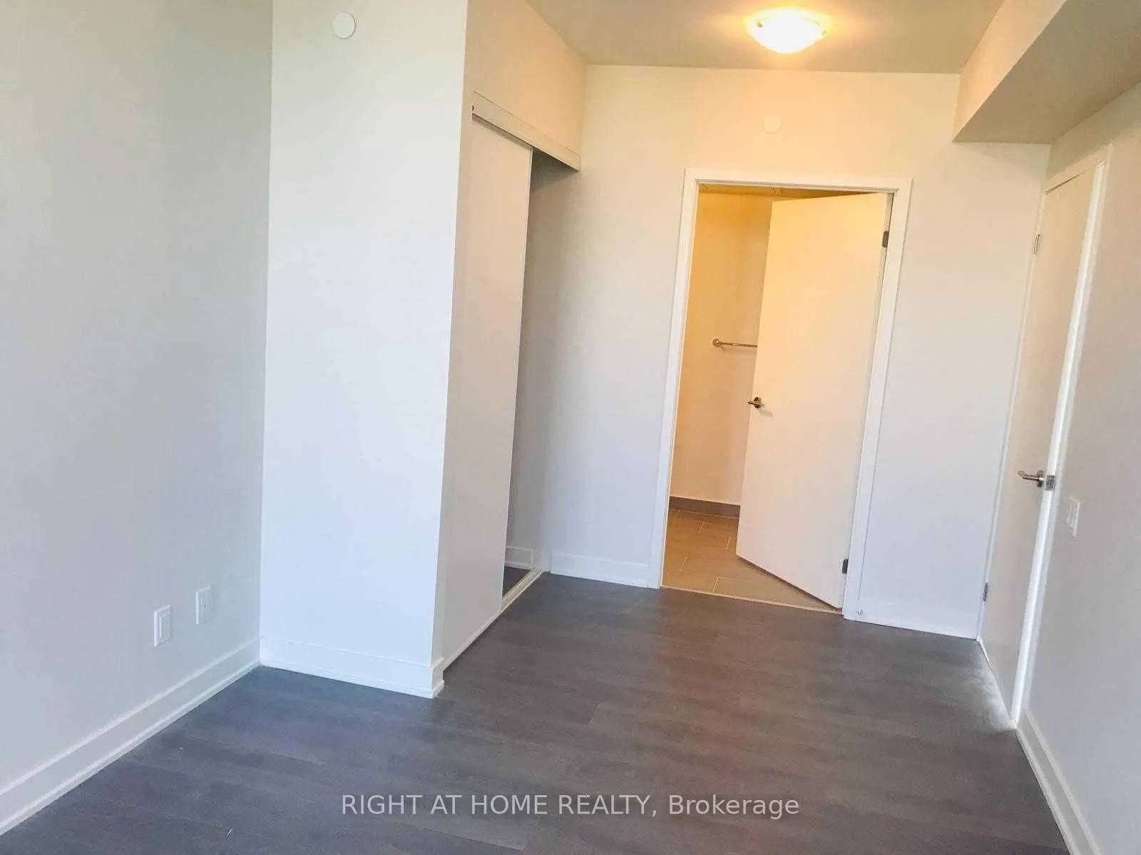 Photo 13 of Unit 16, 6 Sonic Way, Toronto, Flemingdon Park — HOMEH