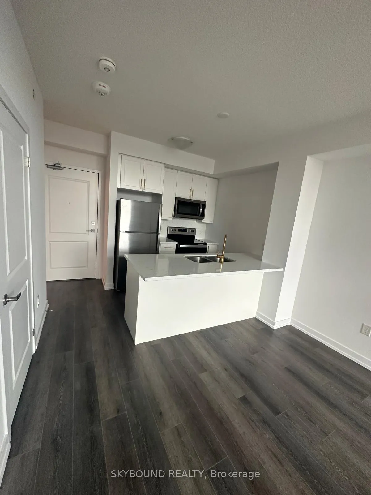 Photo 3 of Unit 212, 470 Dundas Street E, Hamilton, Waterdown — HOMEH