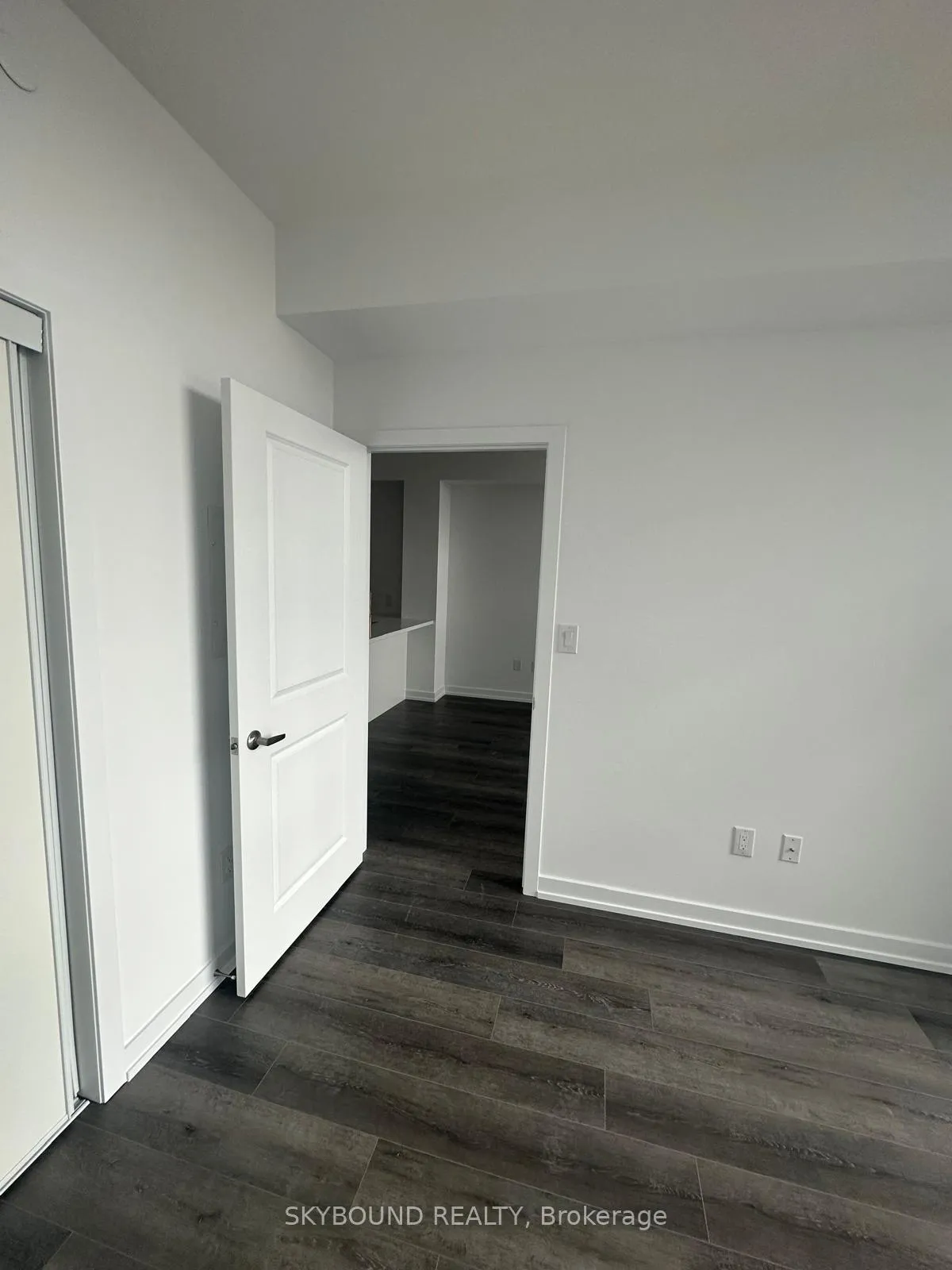 Photo 11 of Unit 212, 470 Dundas Street E, Hamilton, Waterdown — HOMEH