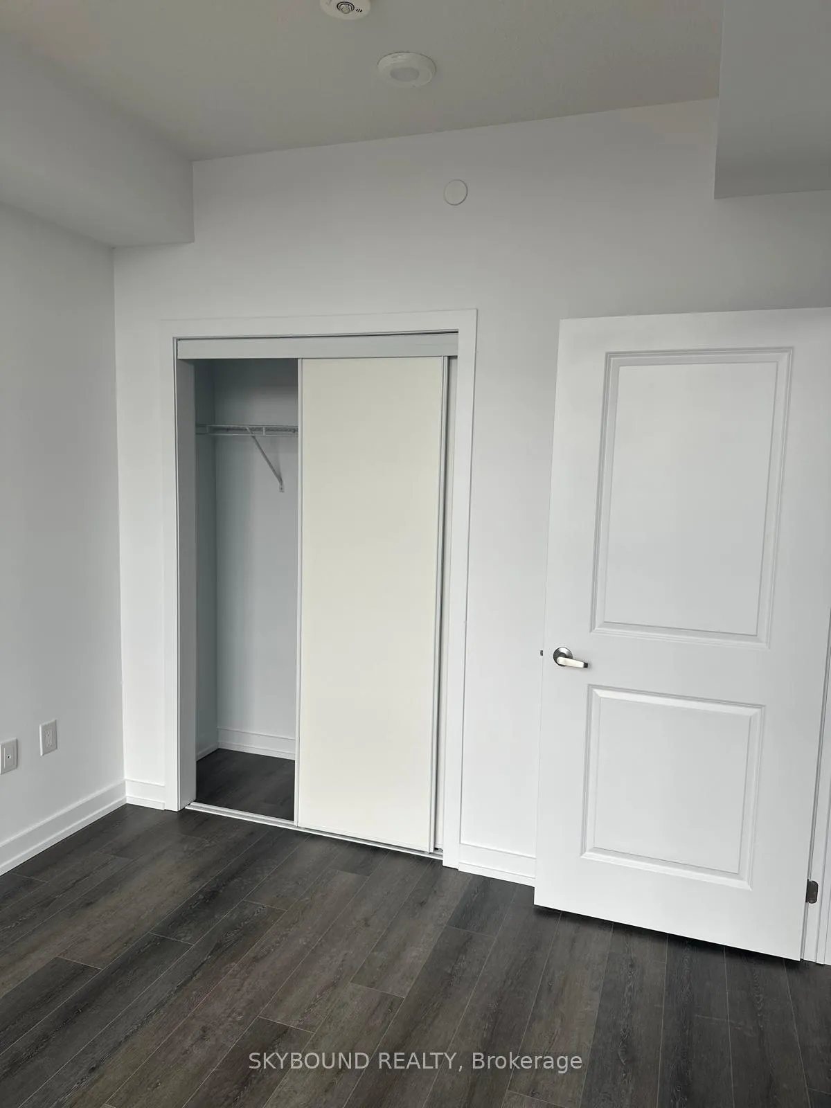 Photo 12 of Unit 212, 470 Dundas Street E, Hamilton, Waterdown — HOMEH