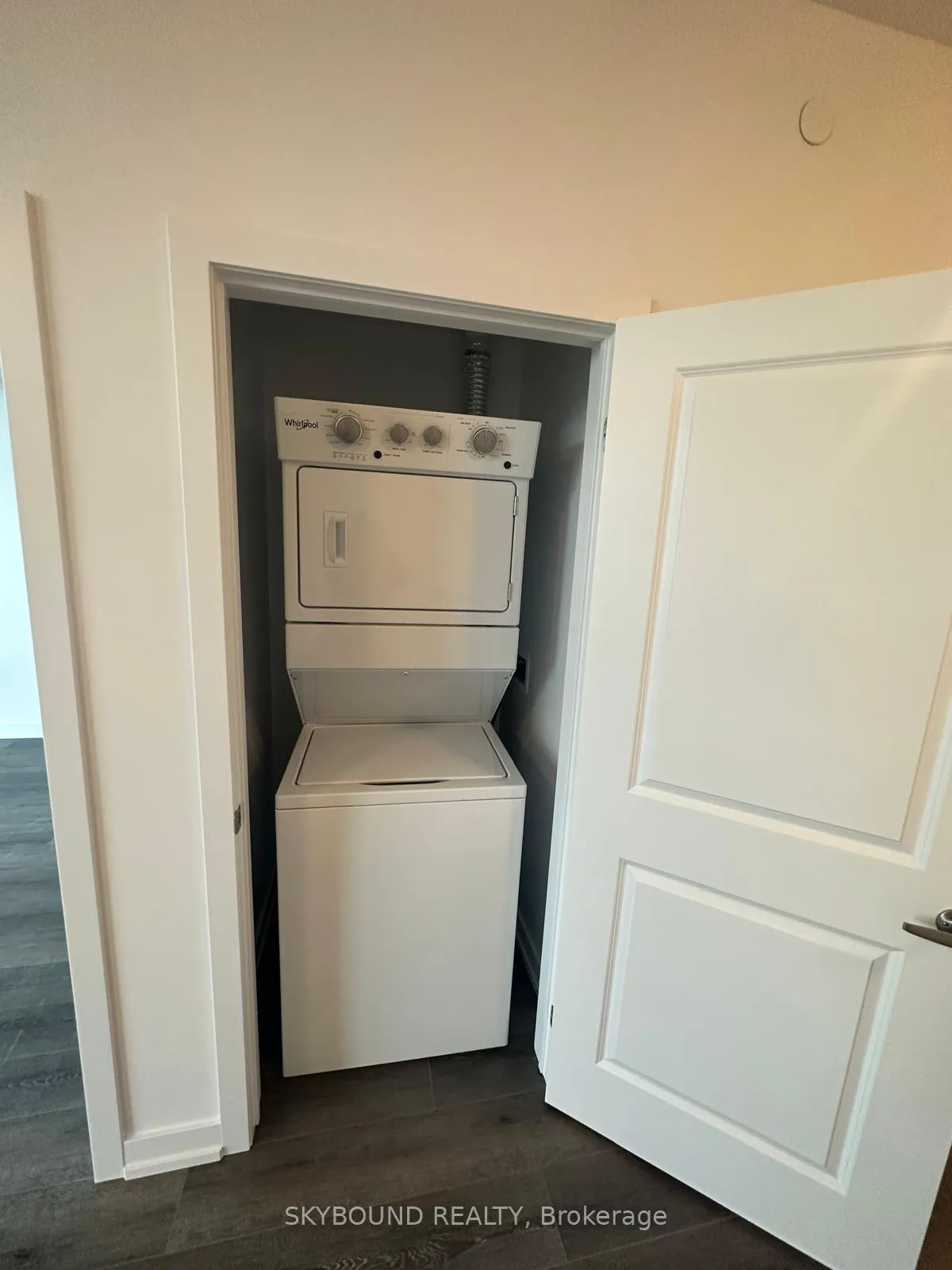 Photo 16 of Unit 212, 470 Dundas Street E, Hamilton, Waterdown — HOMEH