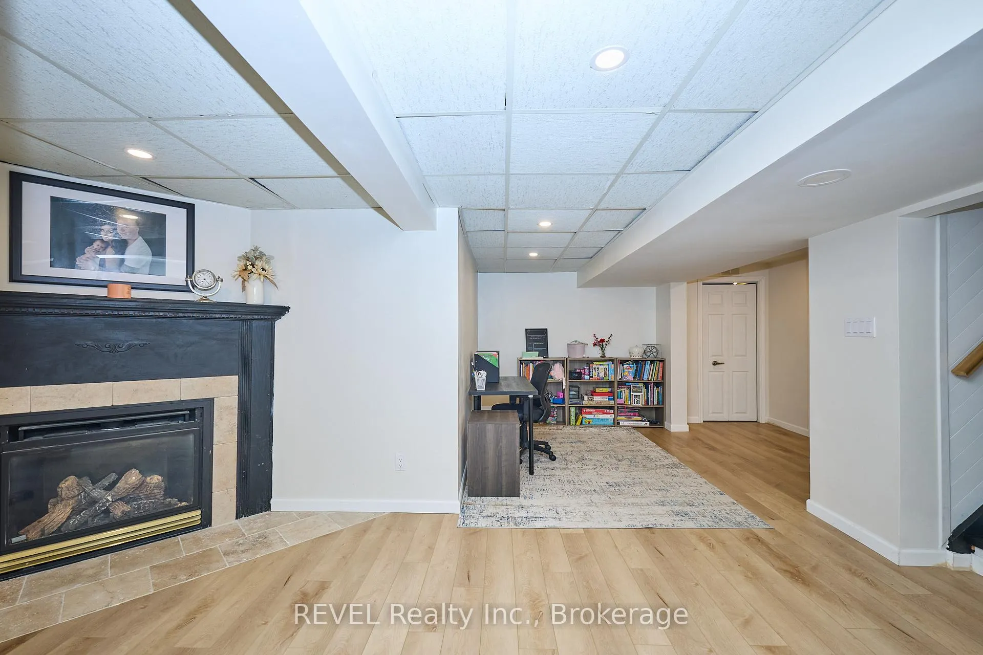 Photo 31 of 11 Newleaf Crescent, Welland, N. Welland — HOMEH
