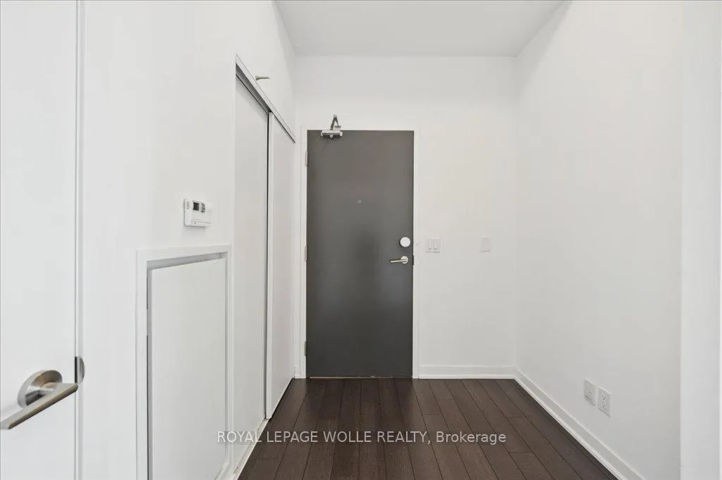 Photo 5 of Unit 1702, 85 Duke Street W, Waterloo — HOMEH