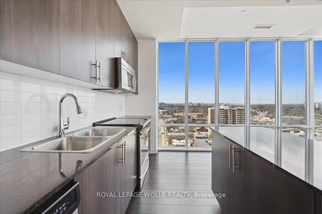 Photo 13 of Unit 1702, 85 Duke Street W, Waterloo — HOMEH