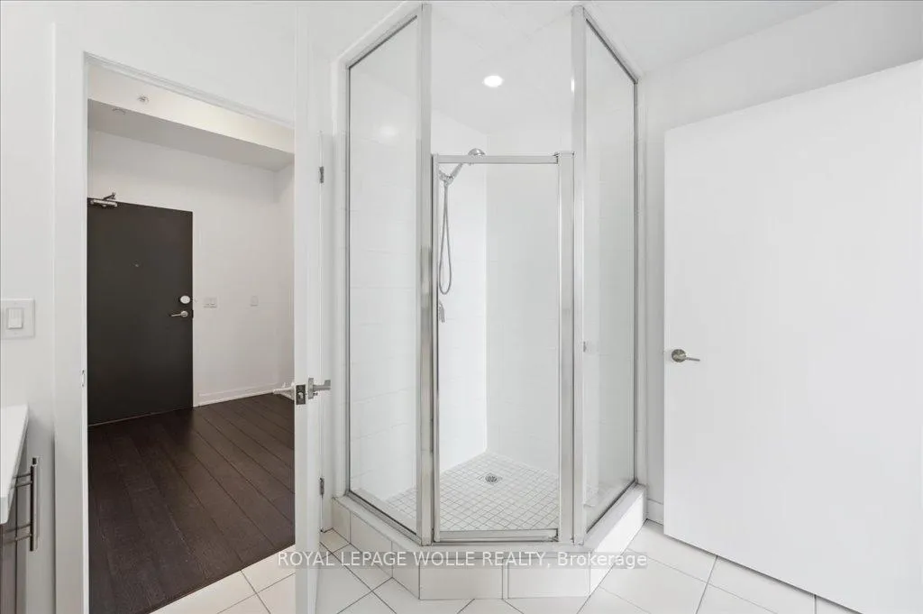 Photo 24 of Unit 1702, 85 Duke Street W, Waterloo — HOMEH