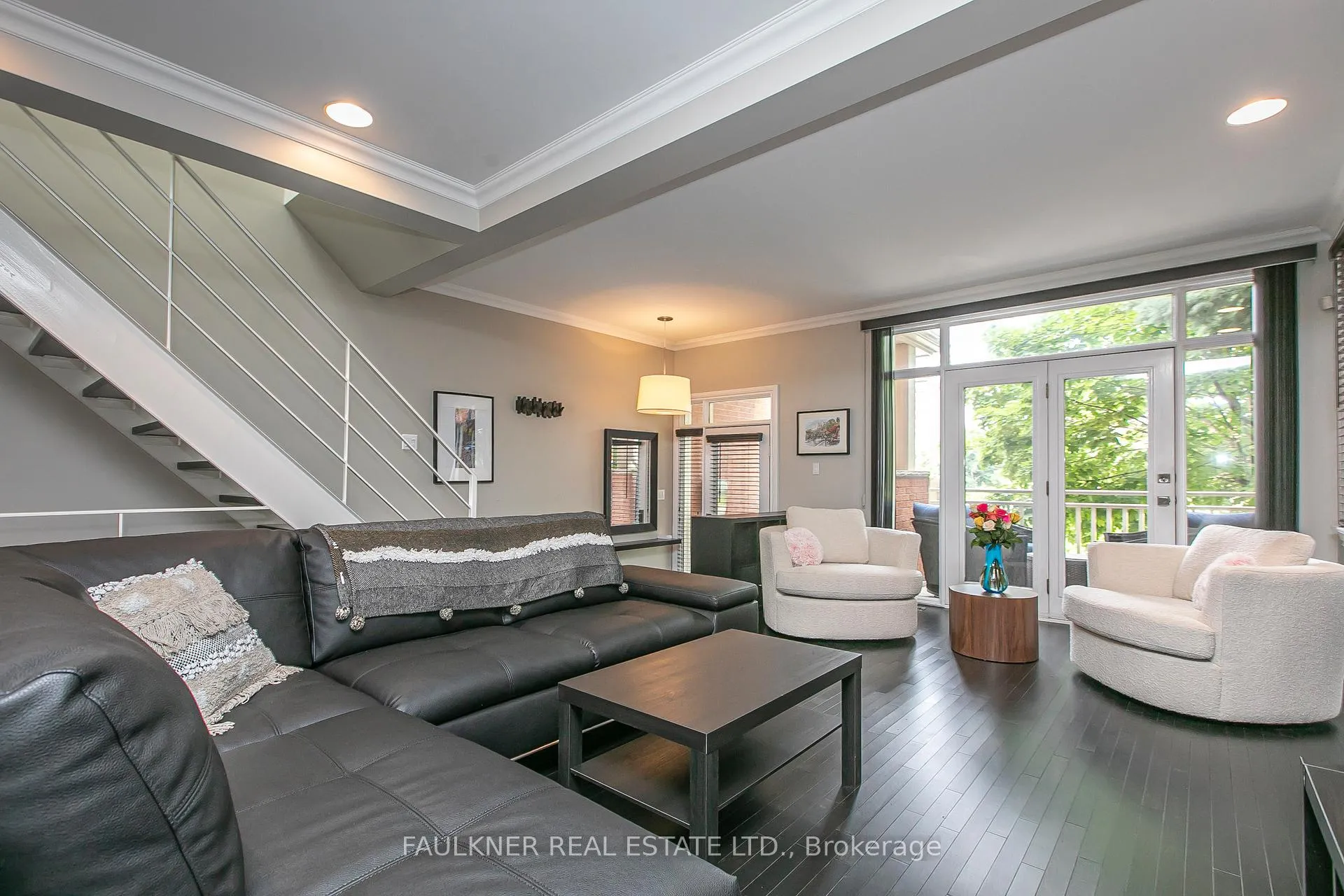 Photo 6 of 403A Echo Drive, Ottawa, Ottawa East — HOMEH