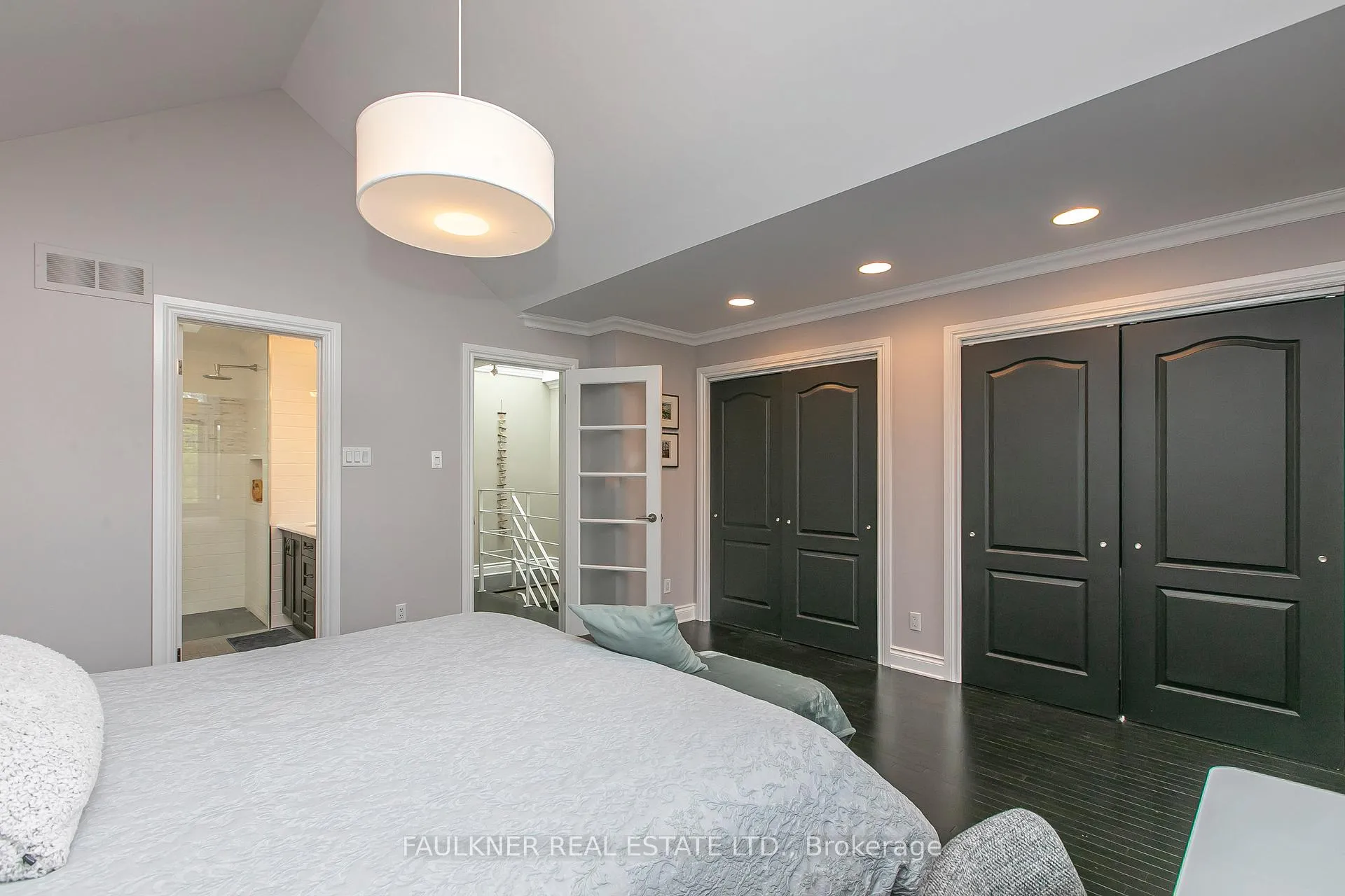 Photo 17 of 403A Echo Drive, Ottawa, Ottawa East — HOMEH