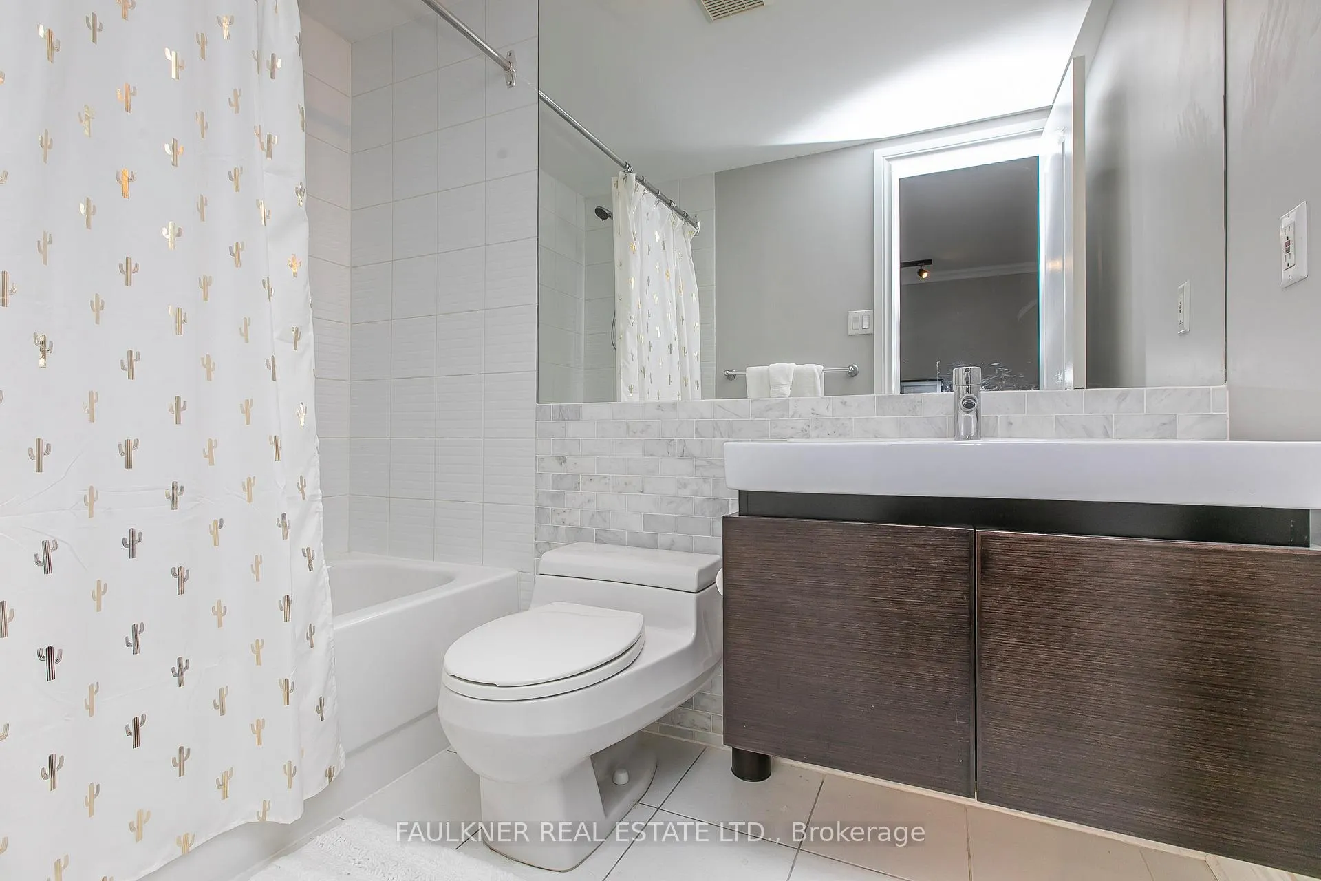 Photo 25 of 403A Echo Drive, Ottawa, Ottawa East — HOMEH