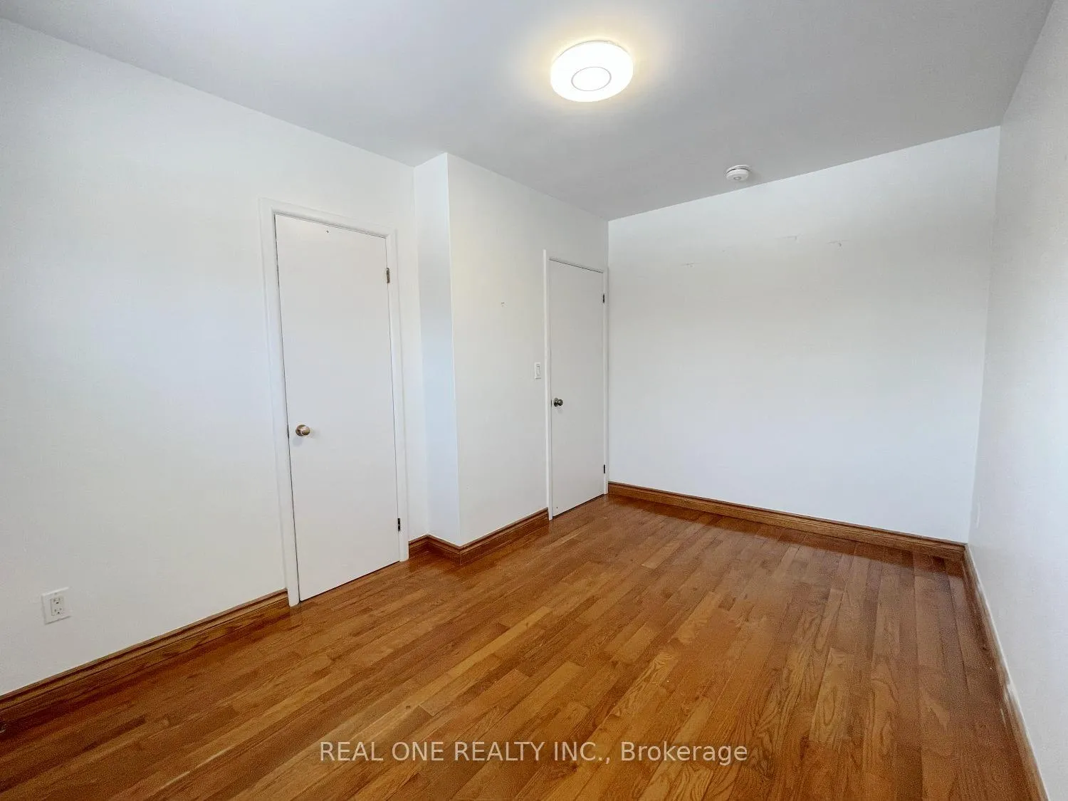 Photo 14 of Unit Upper, 99 Warren Avenue, Hamilton, Balfour — HOMEH