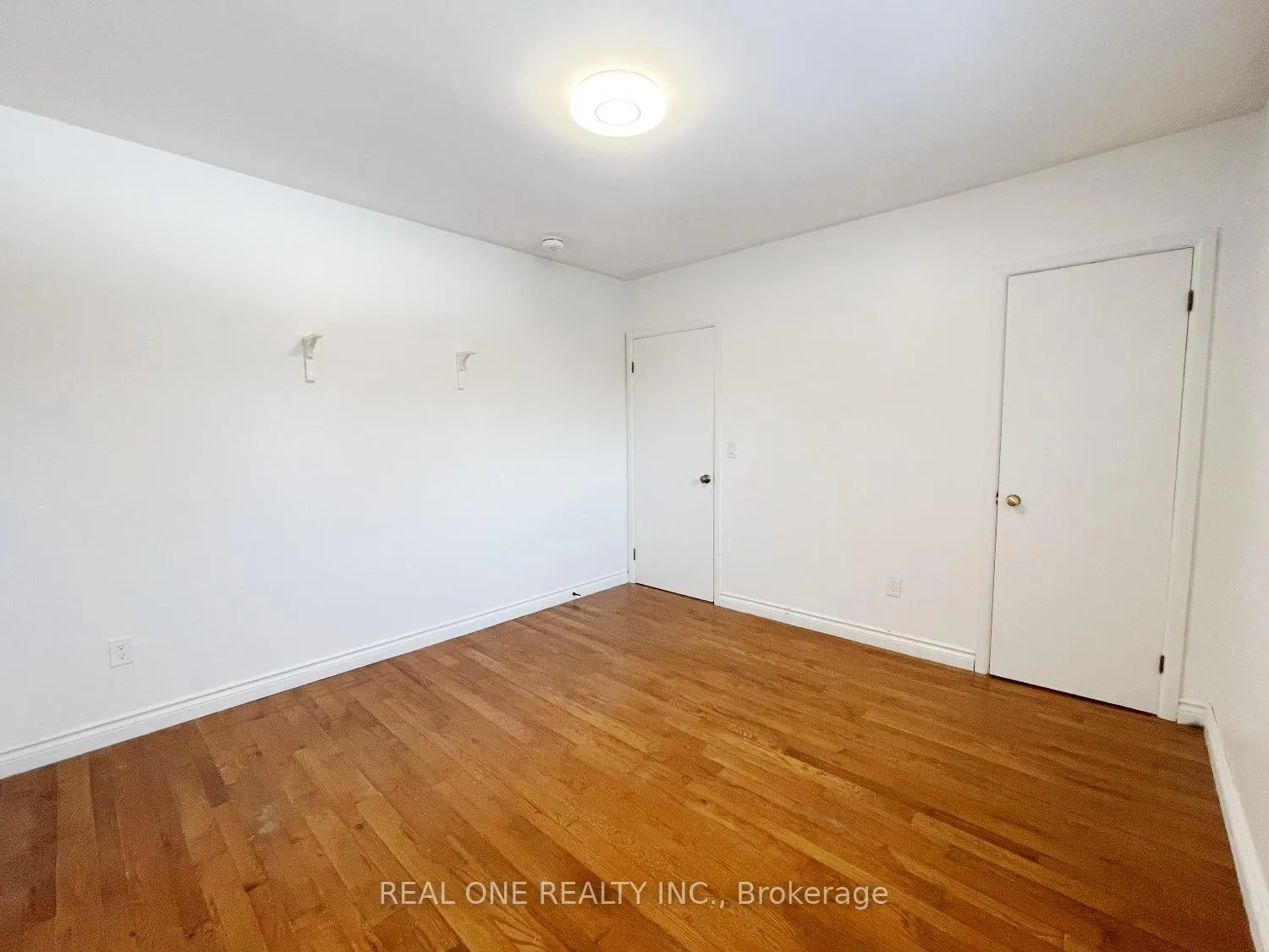 Photo 16 of Unit Upper, 99 Warren Avenue, Hamilton, Balfour — HOMEH