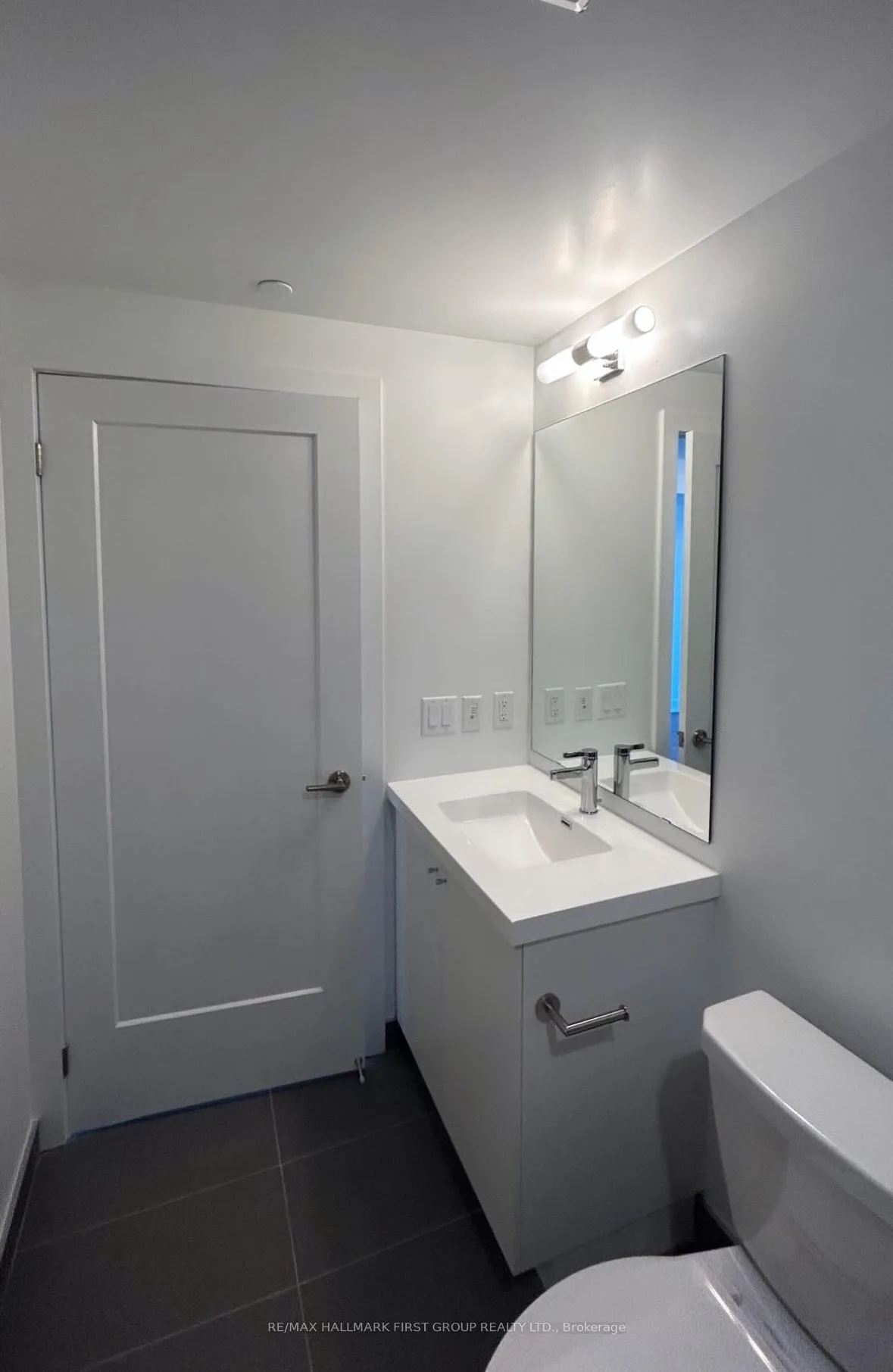 Photo 9 of 2545 Simcoe St N, Oshawa, Windfields — HOMEH
