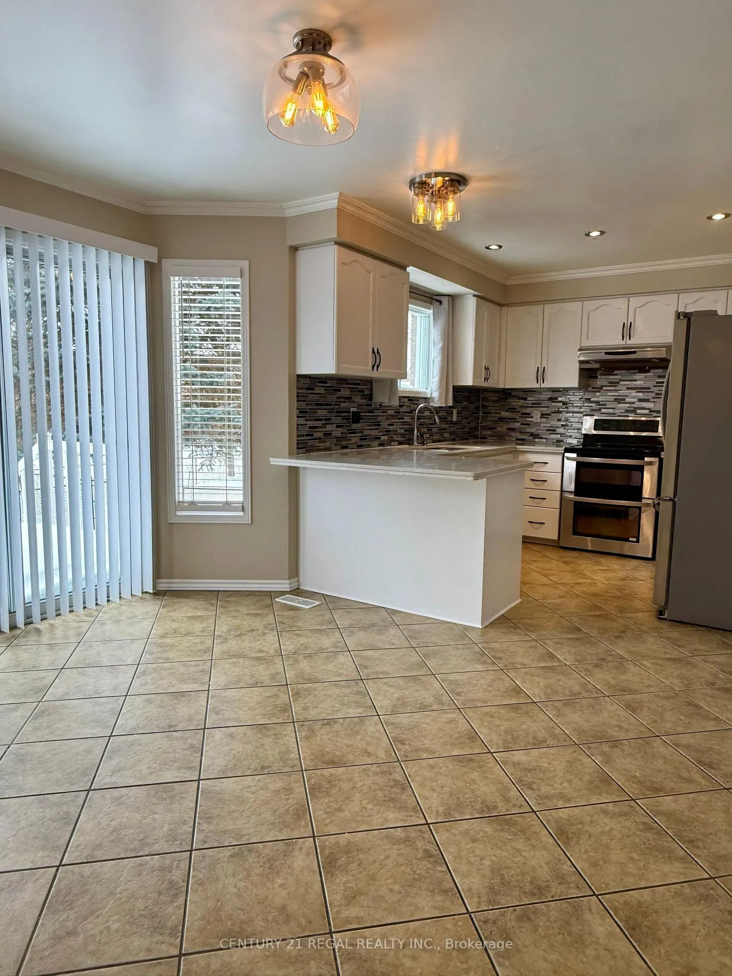 Photo 13 of 1901 Pine Grove Avenue, Pickering, Highbush — HOMEH
