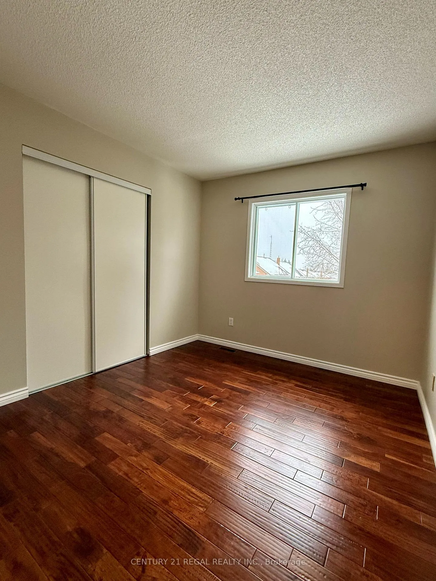 Photo 30 of 1901 Pine Grove Avenue, Pickering, Highbush — HOMEH