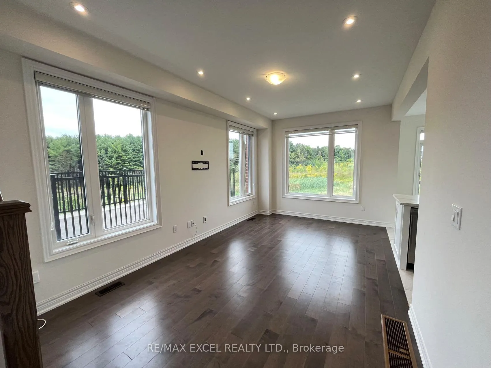 Photo 4 of 24 Stubbs Lane, Aurora, Rural Aurora — HOMEH