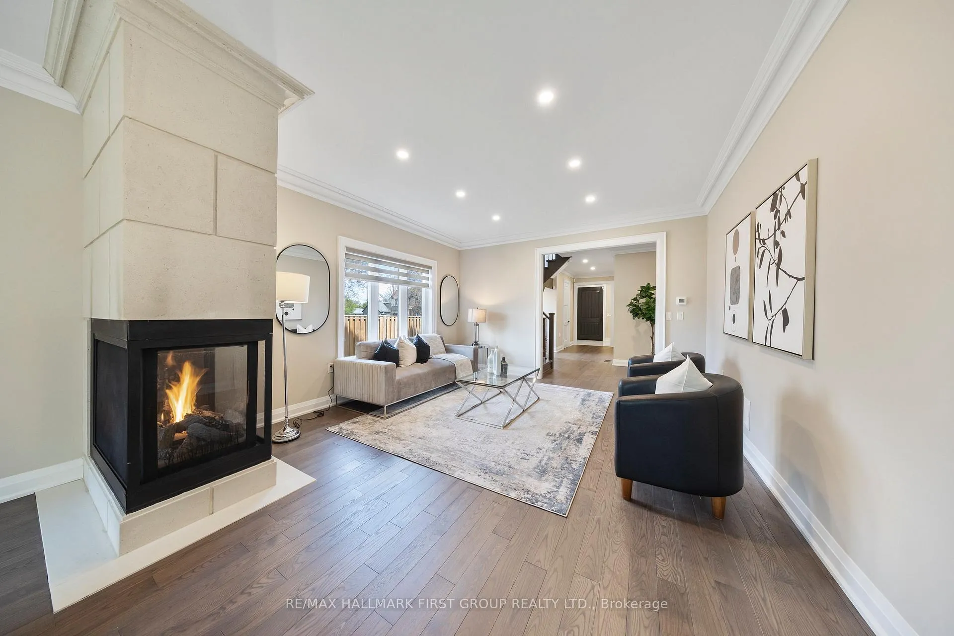 Photo 7 of 732 Hillview Crescent, Pickering, West Shore — HOMEH