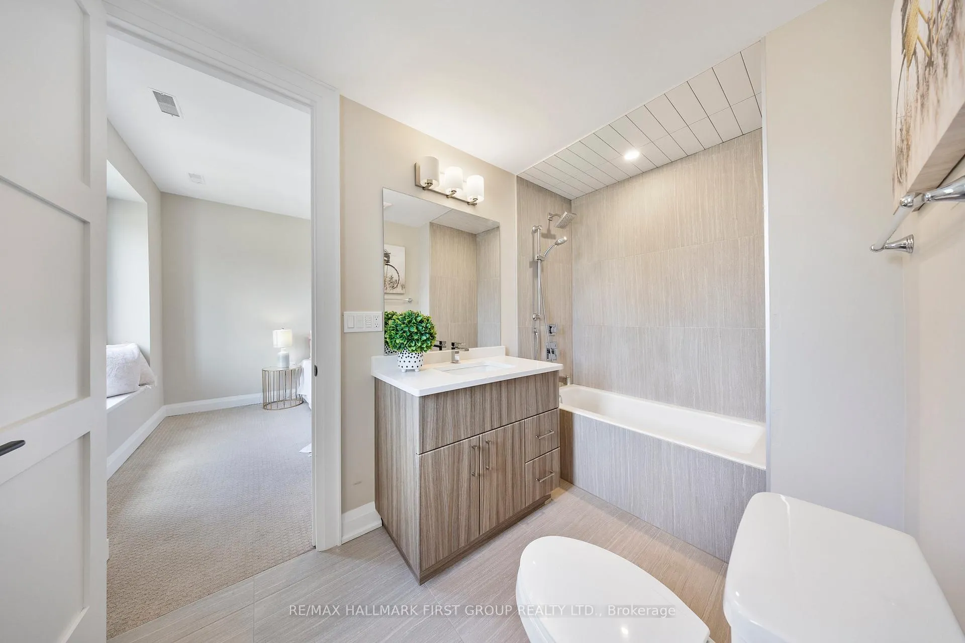 Photo 29 of 732 Hillview Crescent, Pickering, West Shore — HOMEH