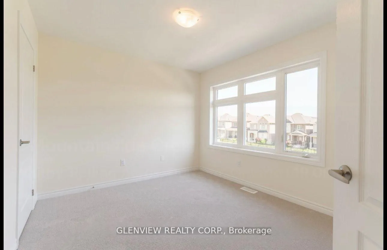Photo 15 of 5 Mountainside Crescent, Whitby, Rolling Acres — HOMEH