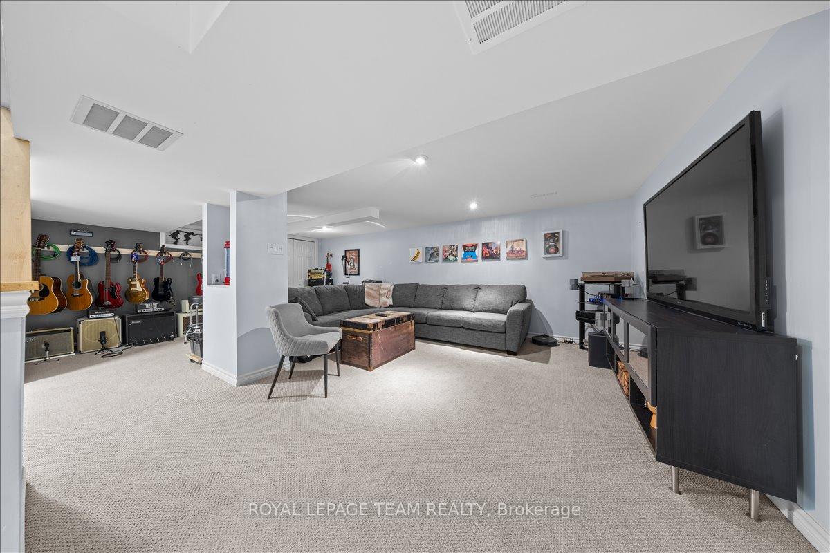 Photo 28 of 1371 Pebble Road, Ottawa, South Keys — HOMEH