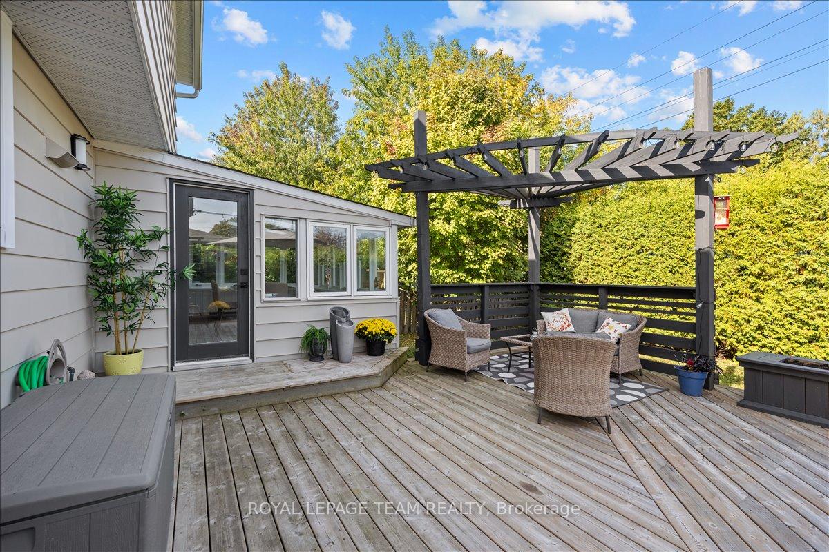 Photo 33 of 1371 Pebble Road, Ottawa, South Keys — HOMEH