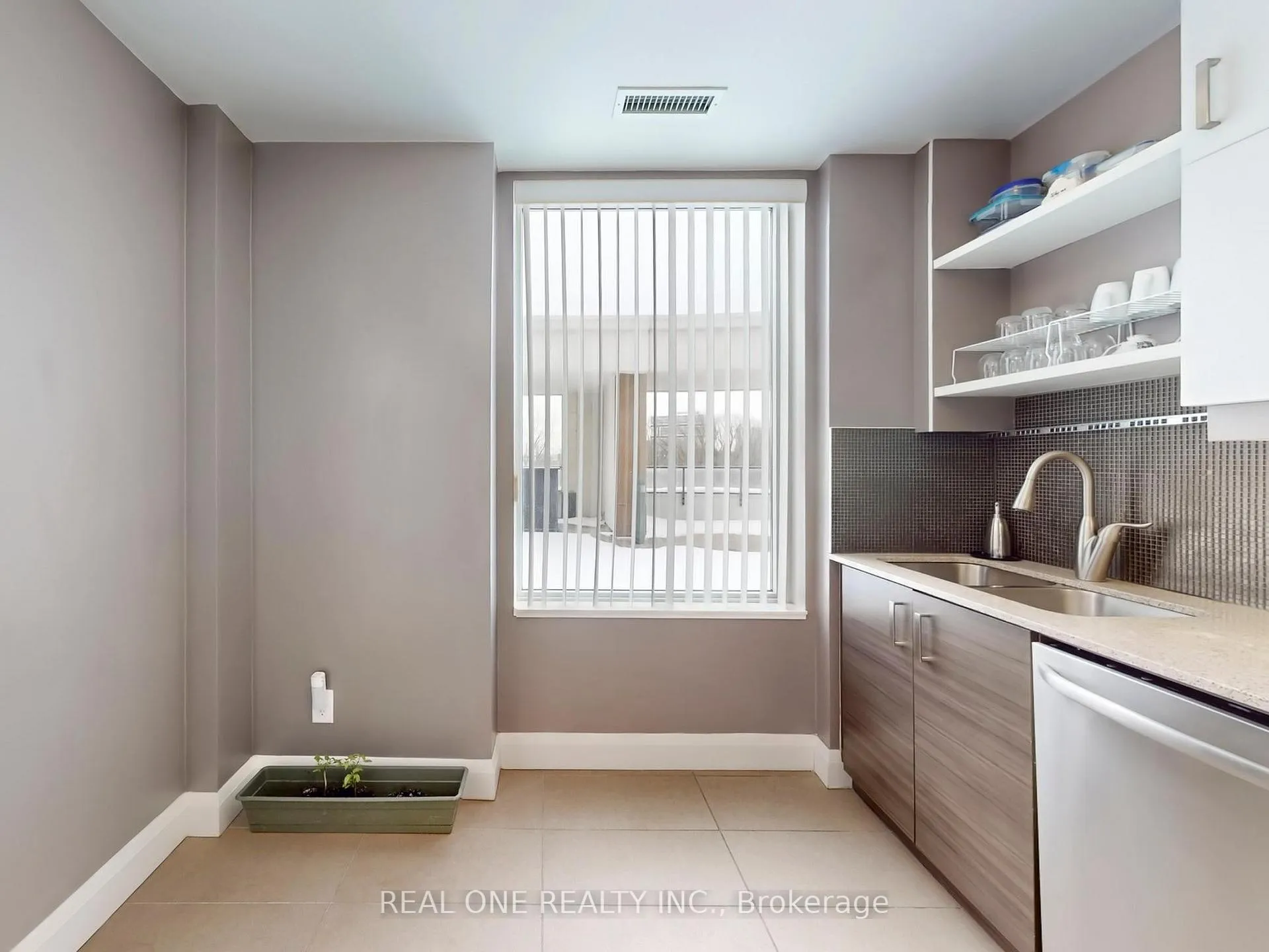 Photo 19 of Unit #306, 1 Uptown Drive, Markham, Unionville — HOMEH