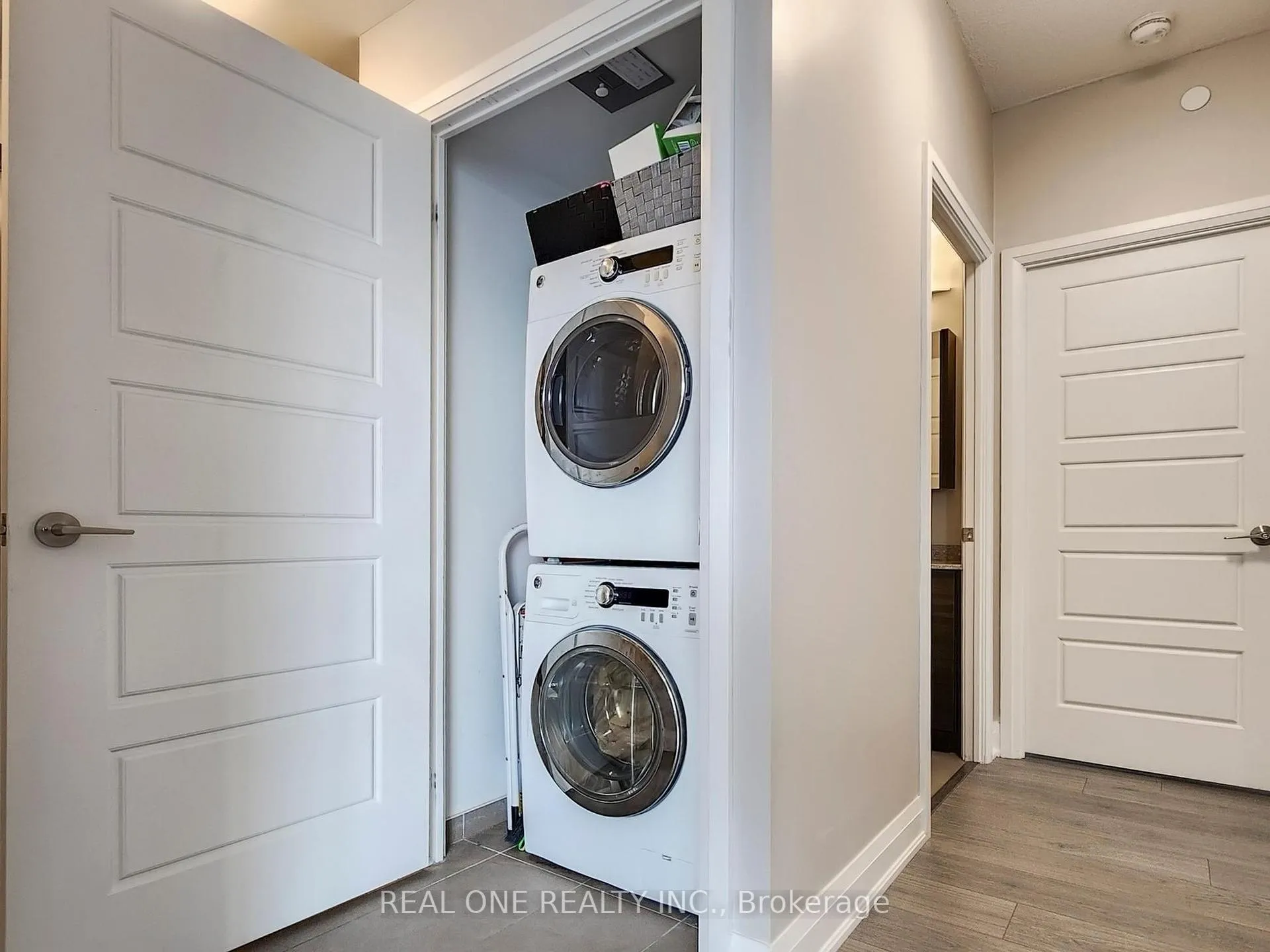 Photo 32 of Unit #306, 1 Uptown Drive, Markham, Unionville — HOMEH