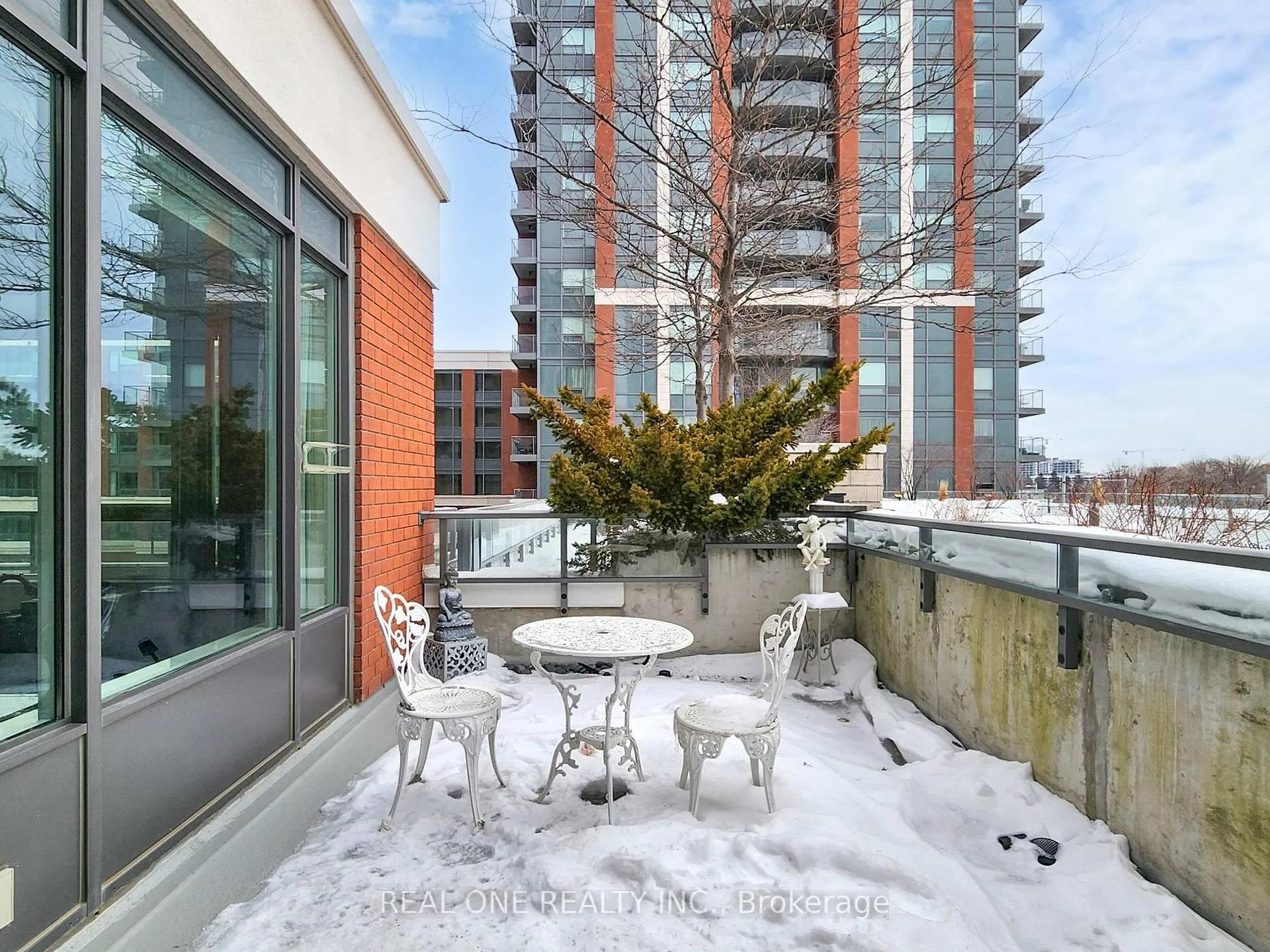 Photo 43 of Unit #306, 1 Uptown Drive, Markham, Unionville — HOMEH