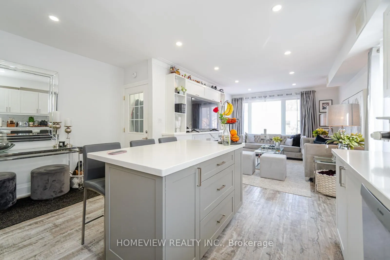 Photo 5 of Unit B, 1005 Eglinton Avenue, Toronto, Humewood-Cedarvale — HOMEH