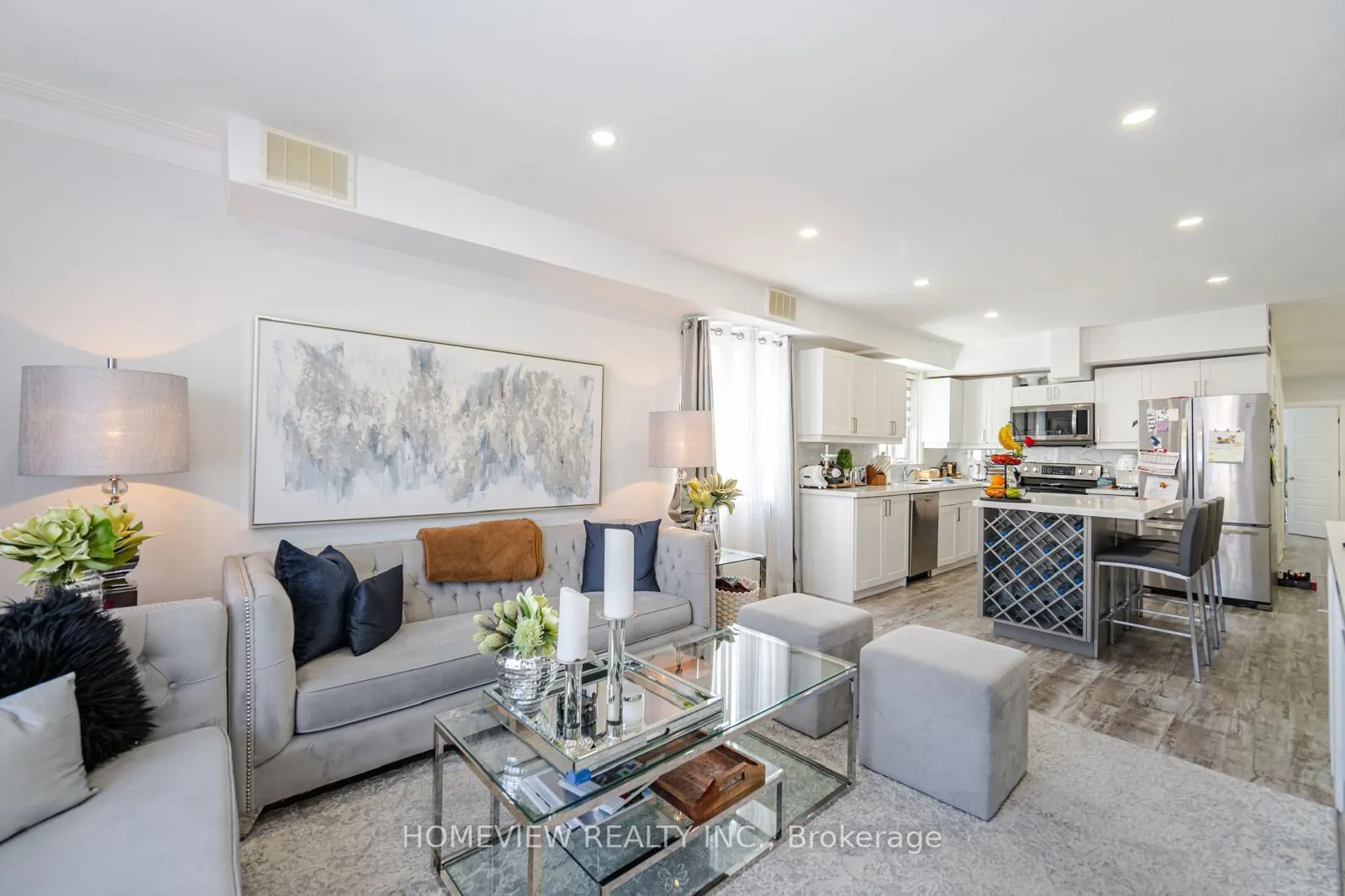 Photo 6 of Unit B, 1005 Eglinton Avenue, Toronto, Humewood-Cedarvale — HOMEH