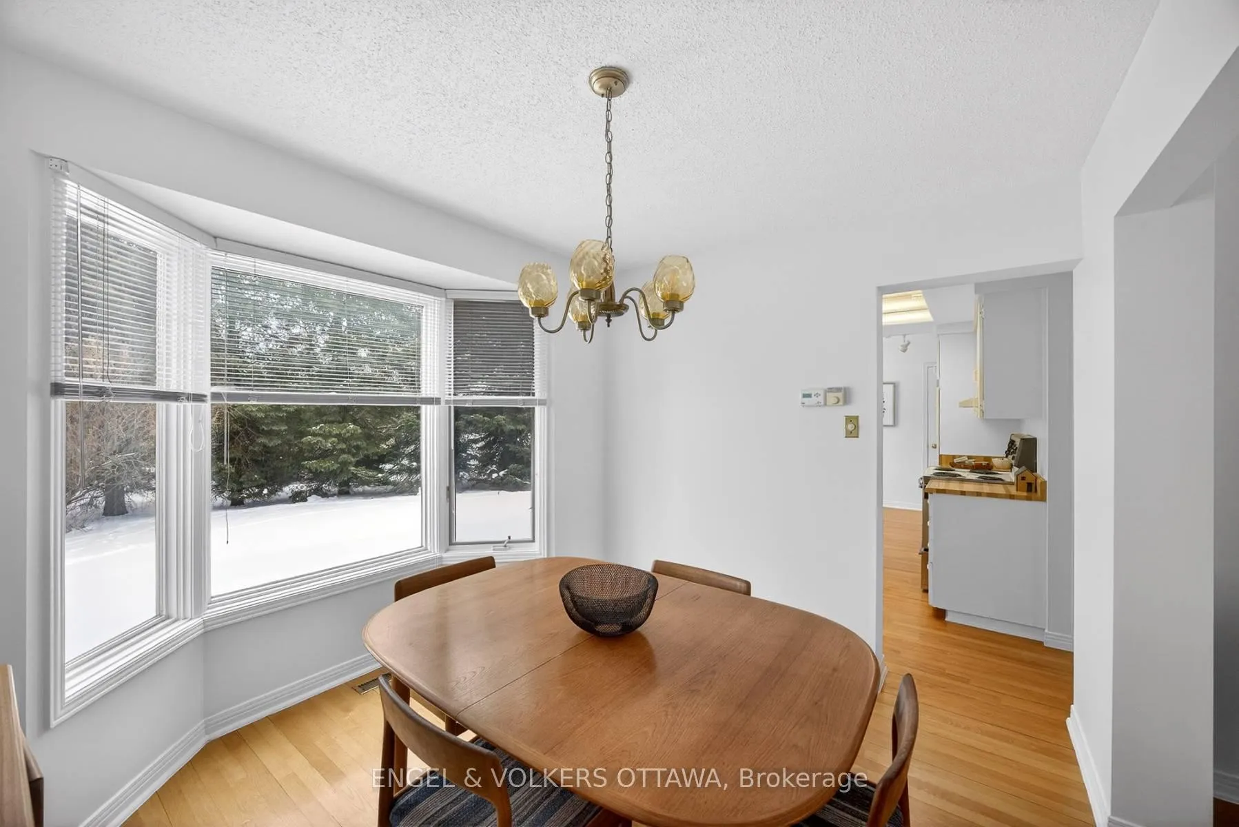 Photo 9 of 82 Leacock Drive, Ottawa, Kanata - Beaverbrook — HOMEH