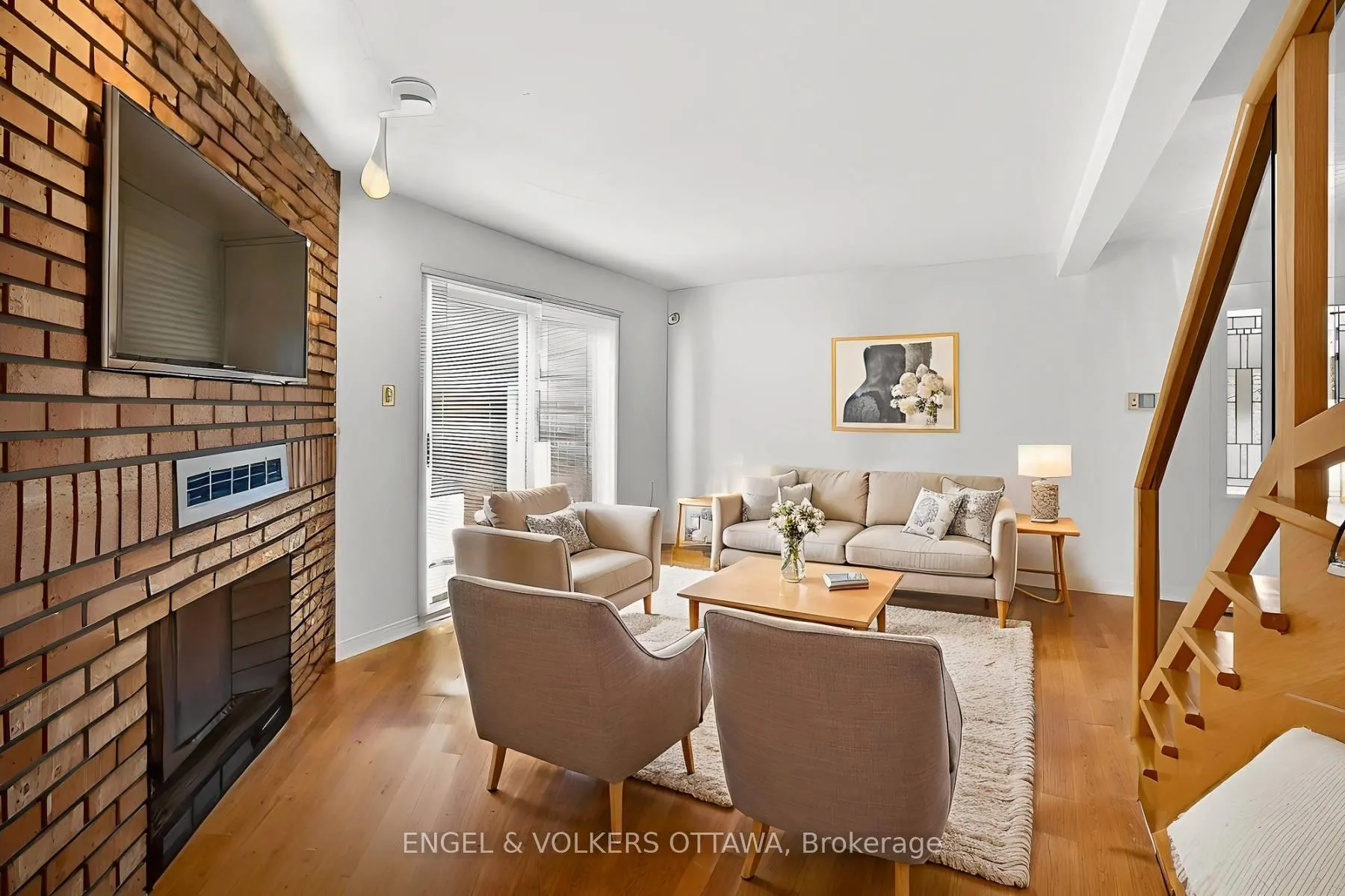 Photo 12 of 82 Leacock Drive, Ottawa, Kanata - Beaverbrook — HOMEH