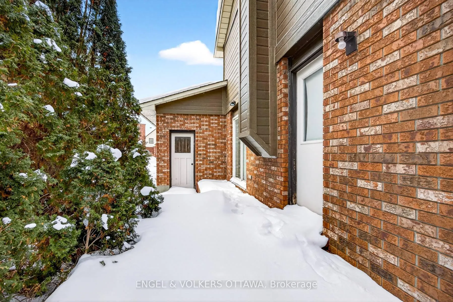 Photo 19 of 82 Leacock Drive, Ottawa, Kanata - Beaverbrook — HOMEH