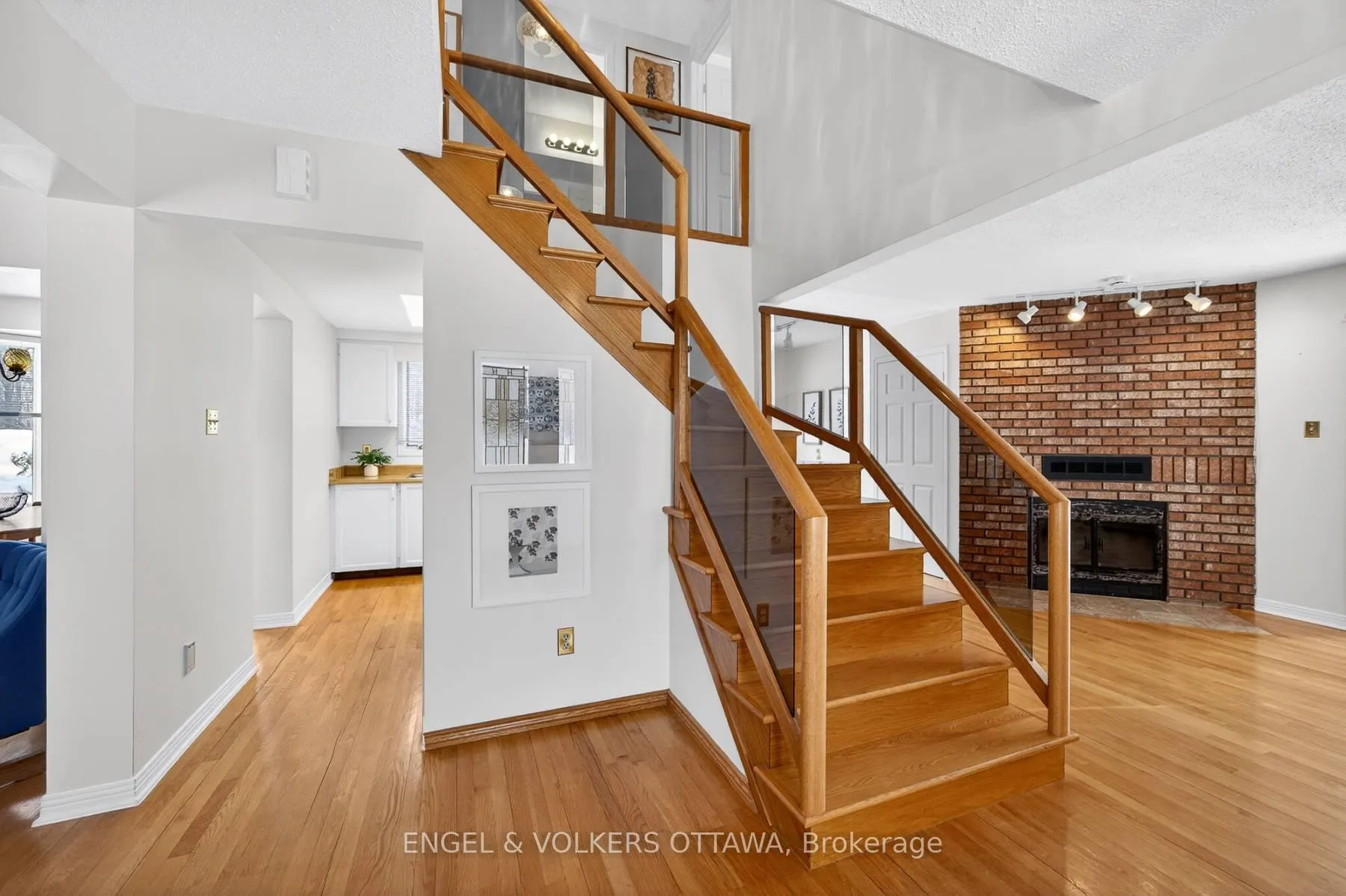 Photo 20 of 82 Leacock Drive, Ottawa, Kanata - Beaverbrook — HOMEH