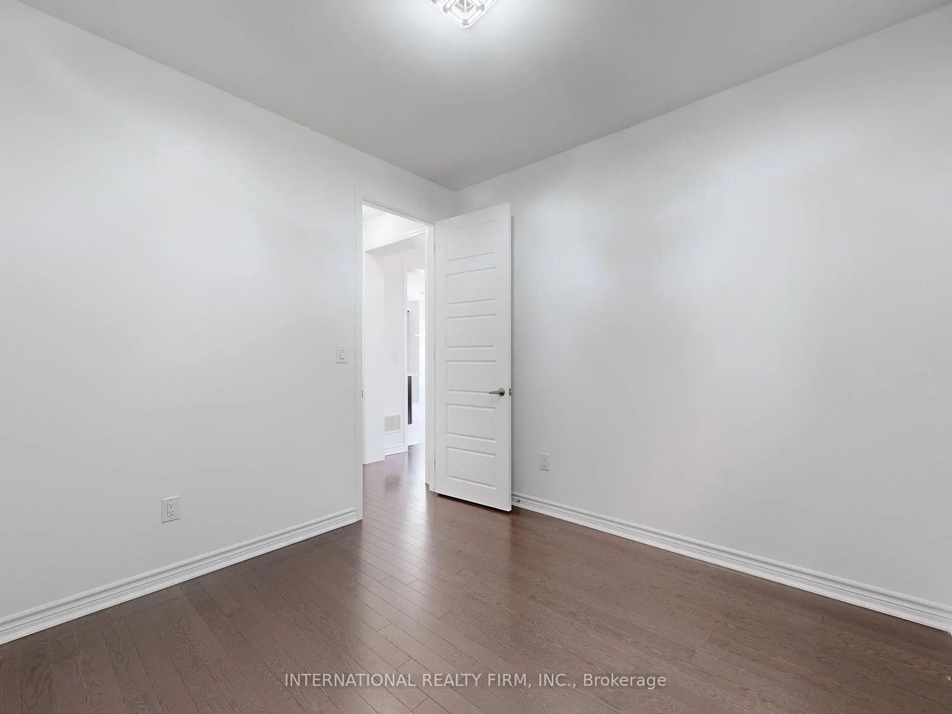 Photo 6 of 59 Westfield Drive, Whitby, Lynde Creek — HOMEH