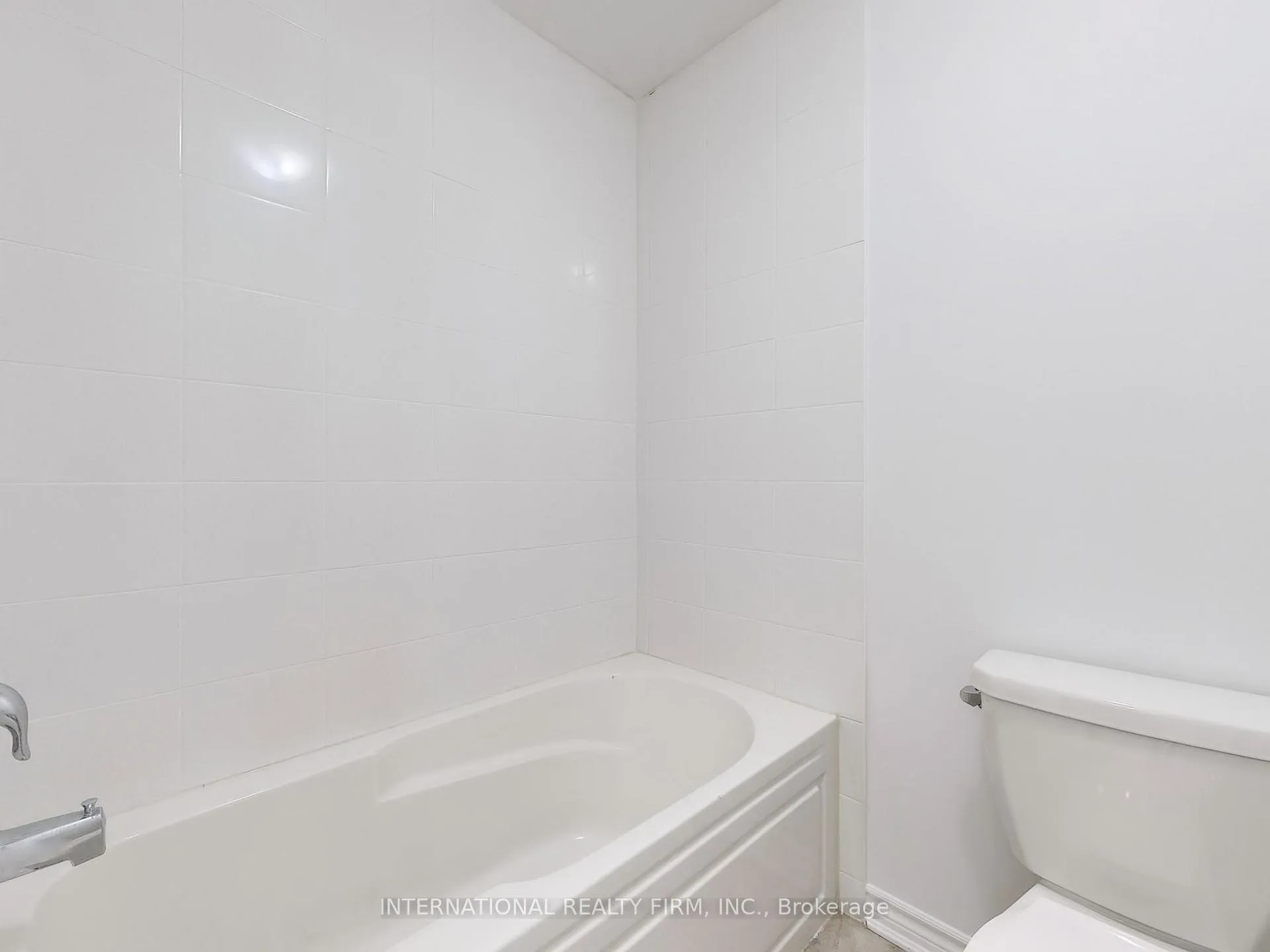 Photo 24 of 59 Westfield Drive, Whitby, Lynde Creek — HOMEH
