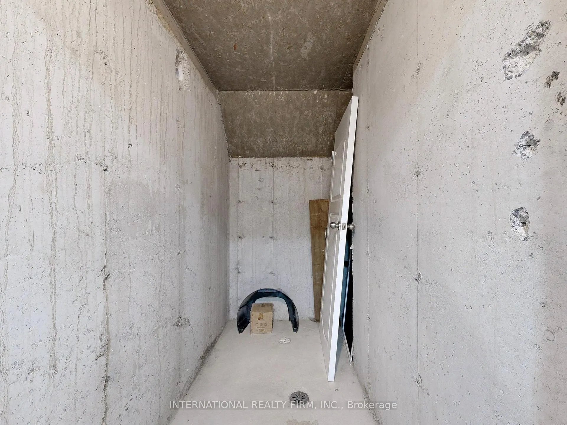 Photo 35 of 59 Westfield Drive, Whitby, Lynde Creek — HOMEH