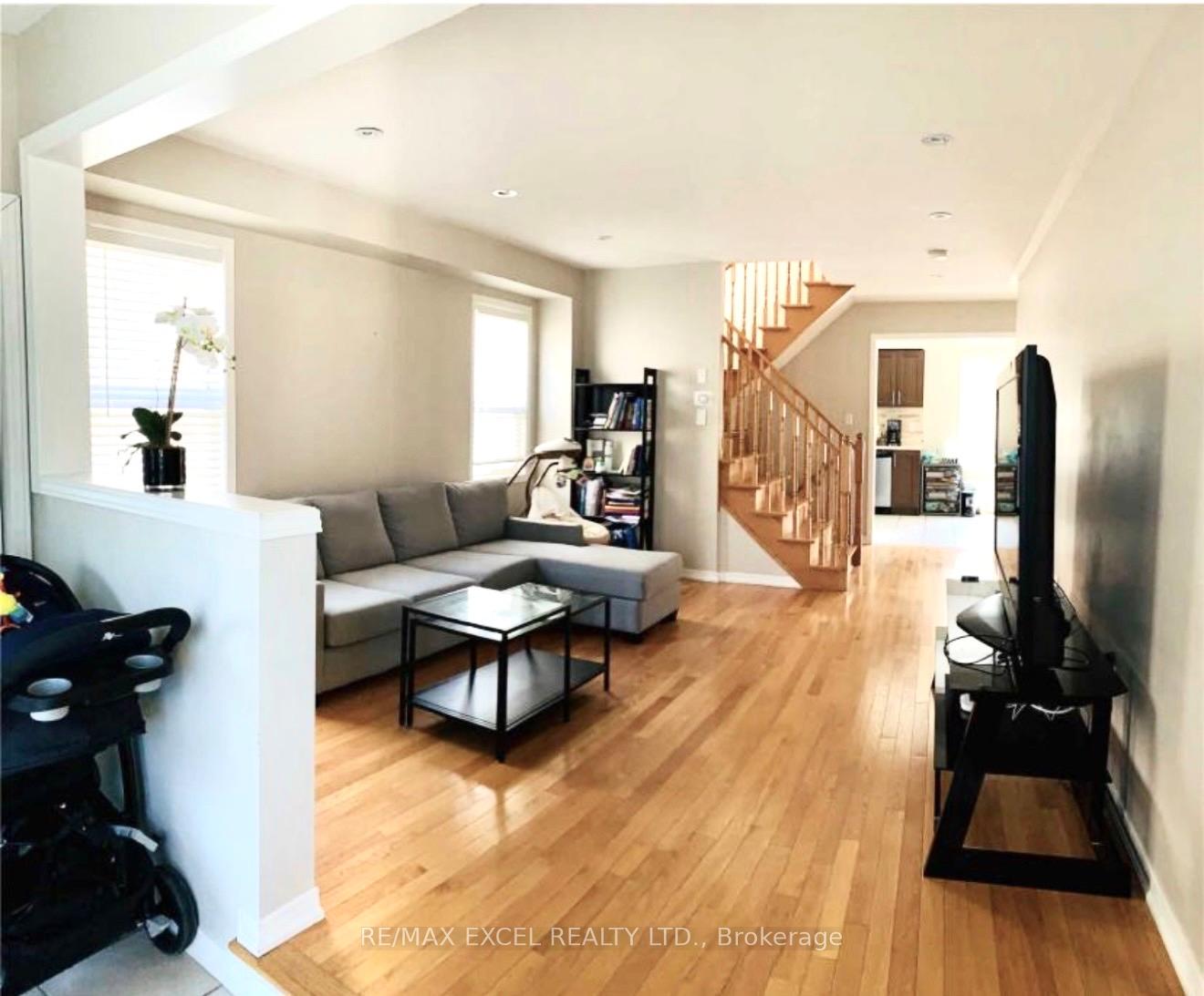 Photo 2 of 87 Rosario Drive, Vaughan, Vellore Village — HOMEH