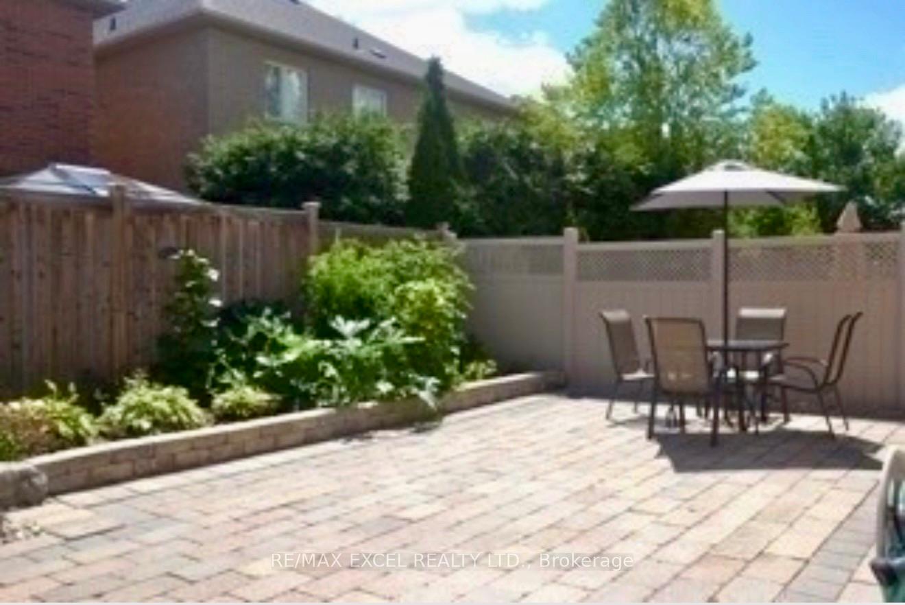 Photo 11 of 87 Rosario Drive, Vaughan, Vellore Village — HOMEH