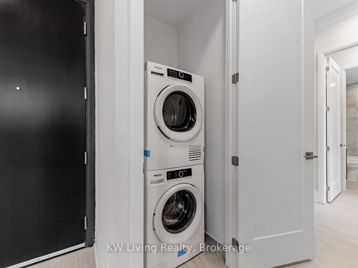 Photo 16 of Unit 102, 18 Water Walk Drive, Markham, Unionville — HOMEH