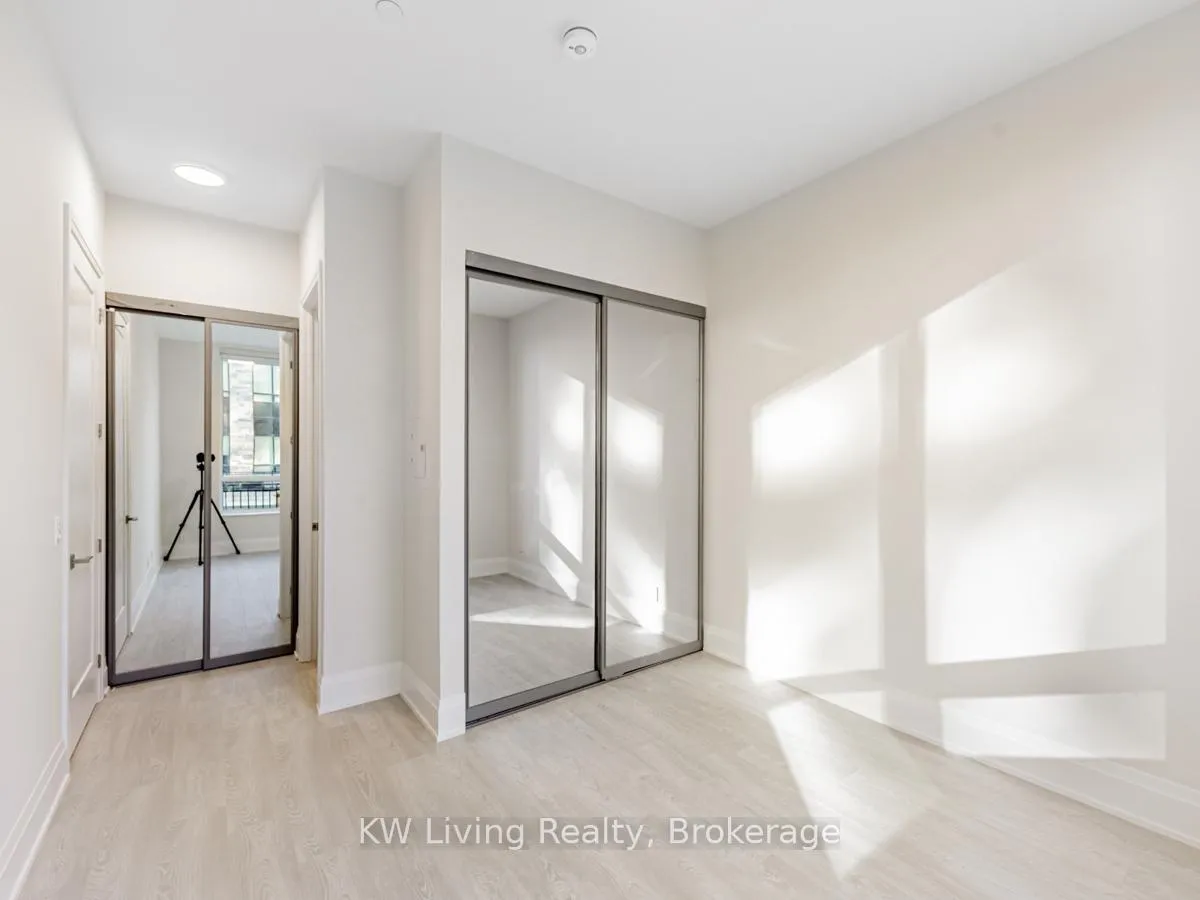 Photo 19 of Unit 102, 18 Water Walk Drive, Markham, Unionville — HOMEH