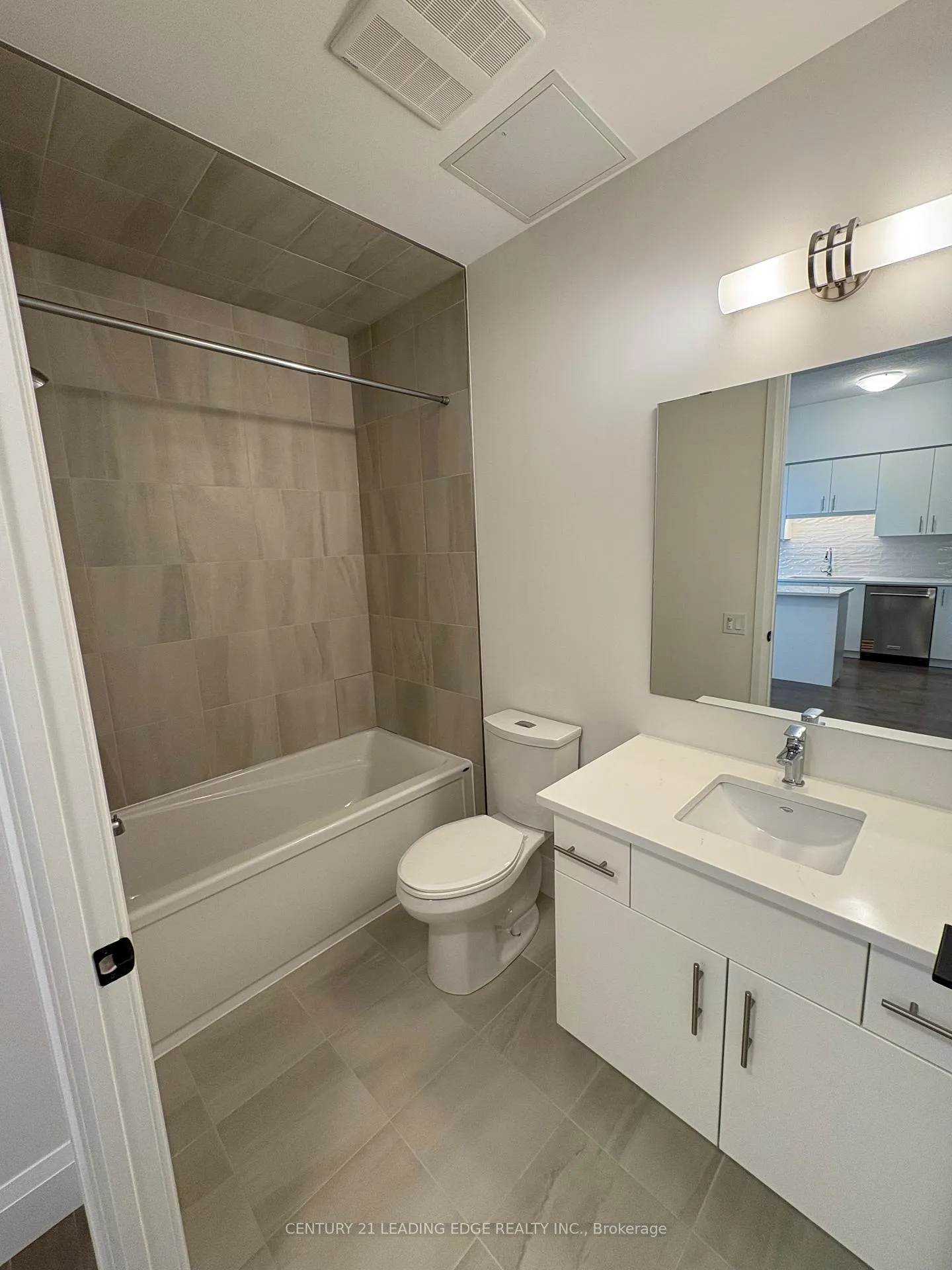 Photo 3 of Unit 1310, 93 Arthur Street S, Guelph, St. Patrick's Ward — HOMEH