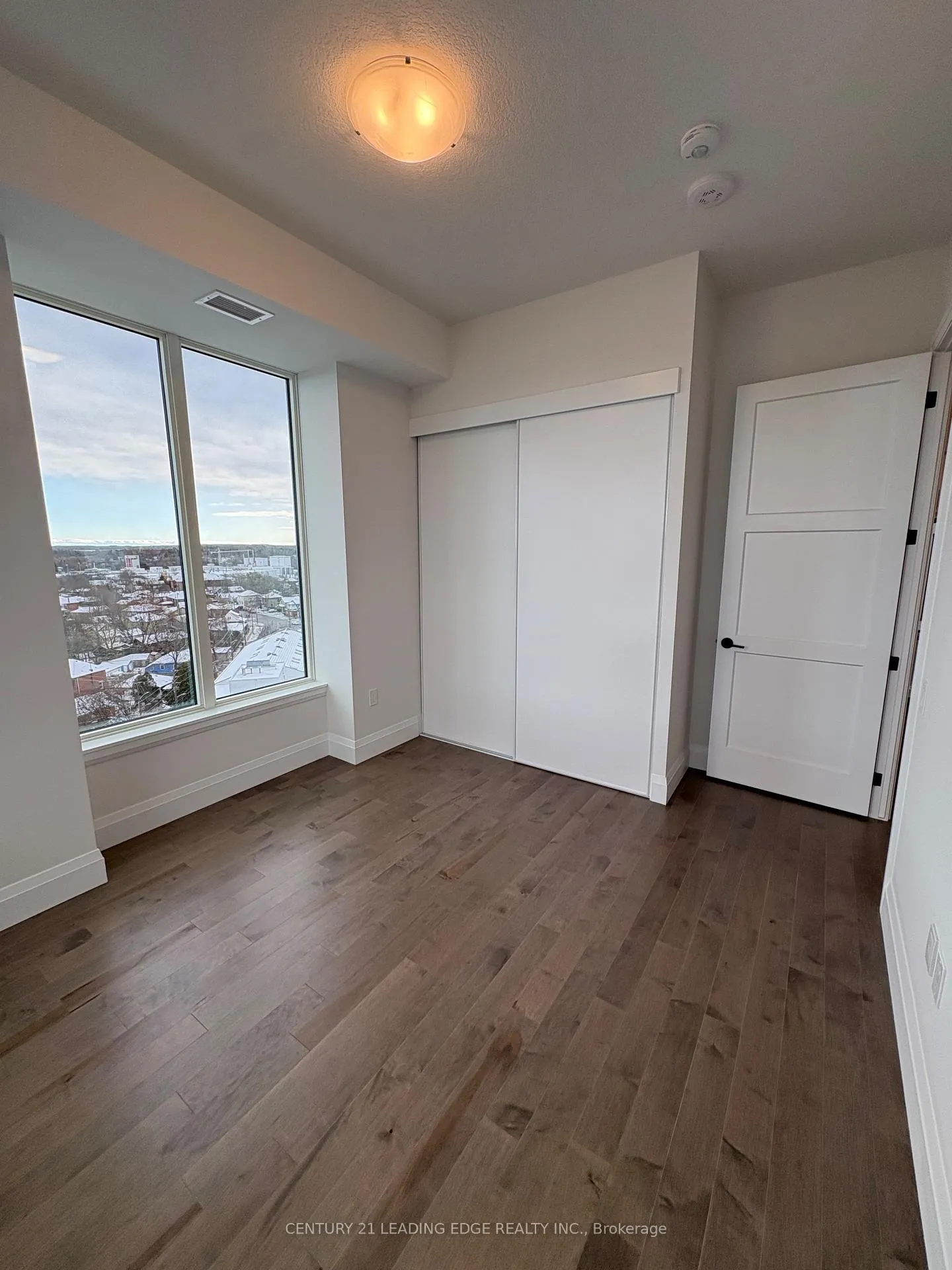 Photo 4 of Unit 1310, 93 Arthur Street S, Guelph, St. Patrick's Ward — HOMEH
