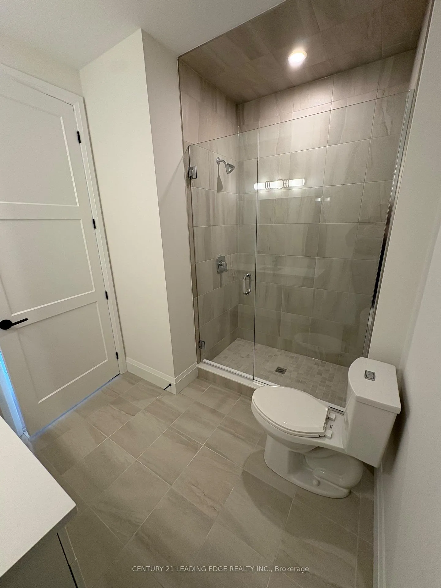 Photo 10 of Unit 1310, 93 Arthur Street S, Guelph, St. Patrick's Ward — HOMEH