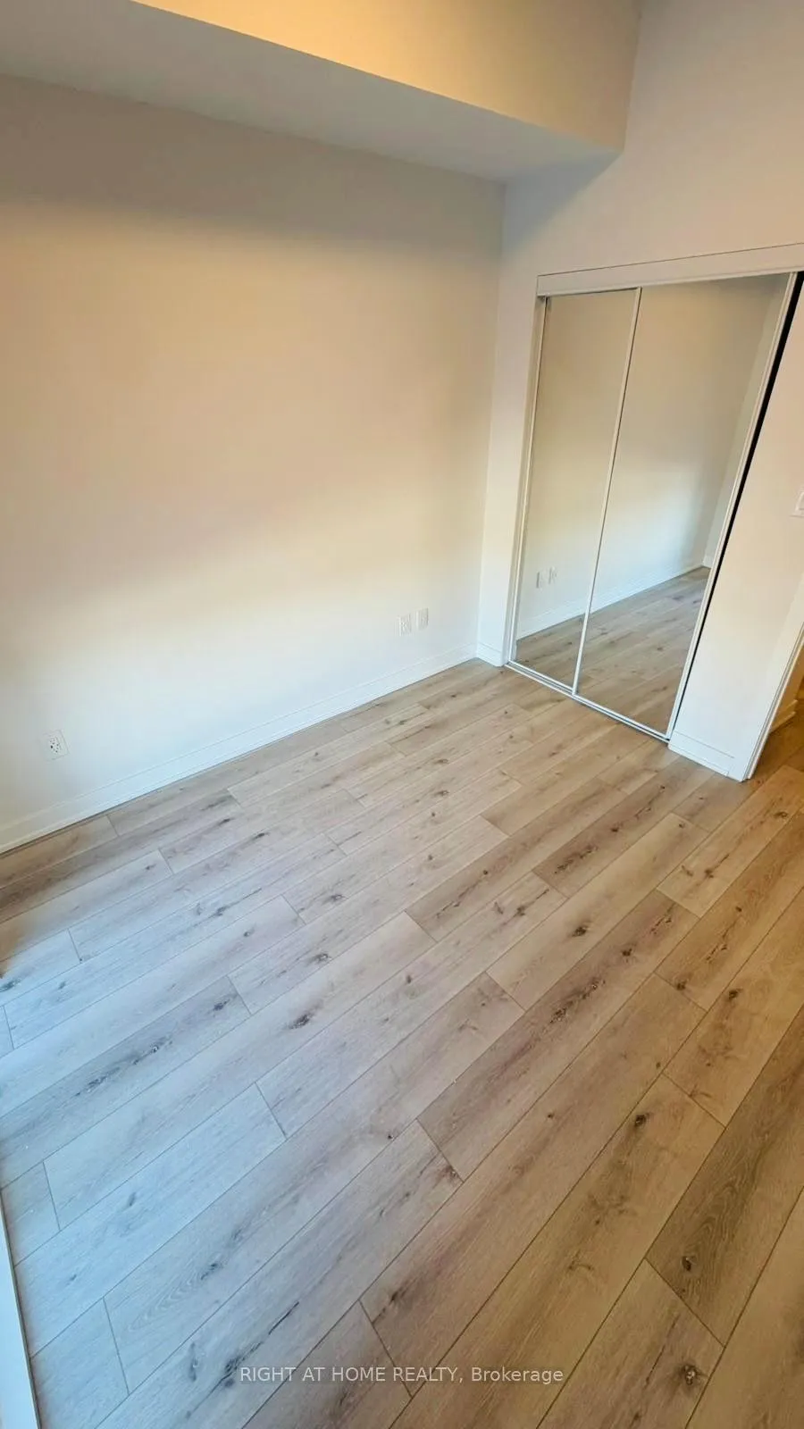 Photo 5 of Unit 713, 1475 Whites Road, Pickering, Woodlands — HOMEH