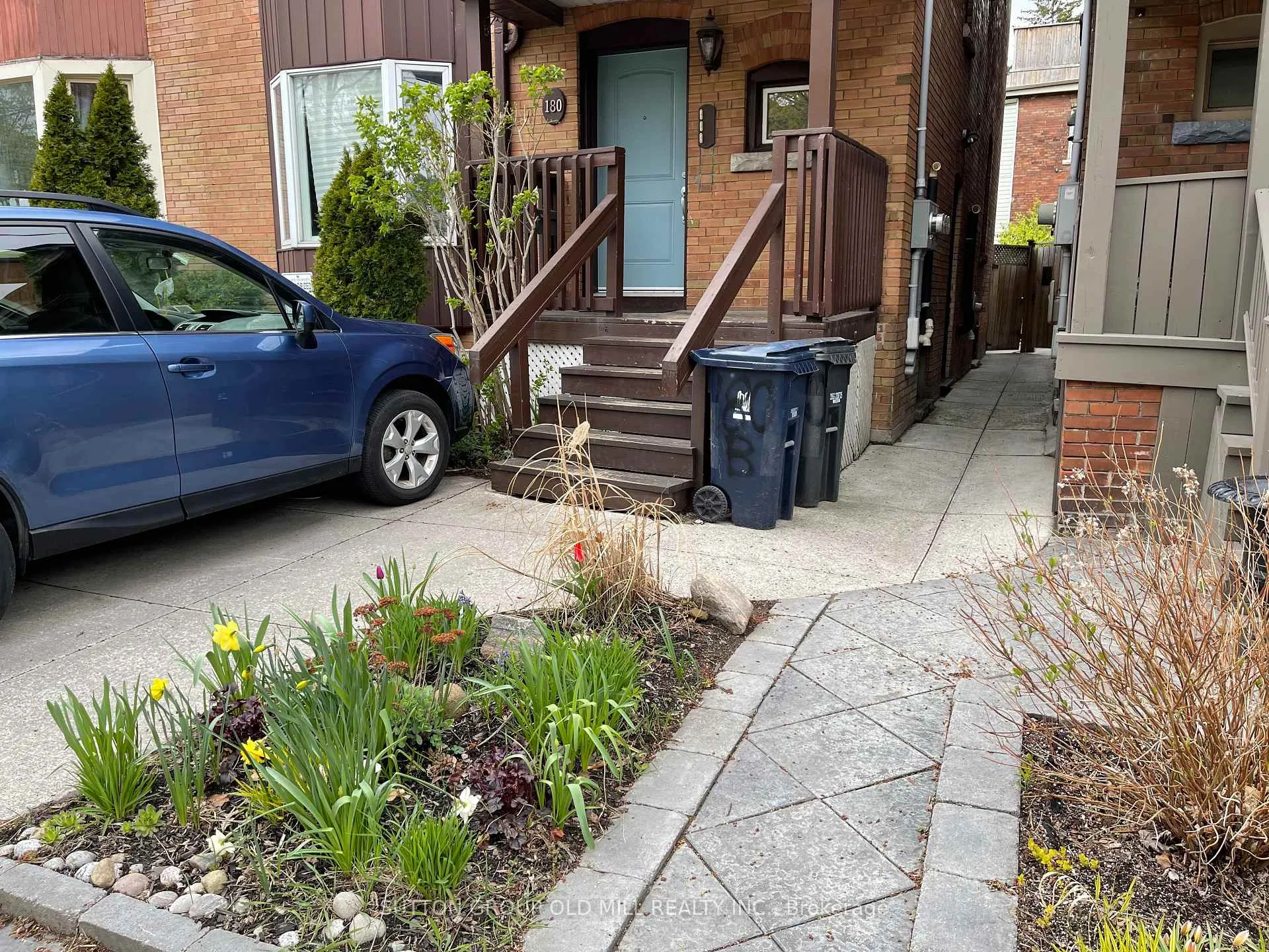 Photo 1 of Unit Lower, 180 Madison Avenue, Toronto, The Annex — HOMEH