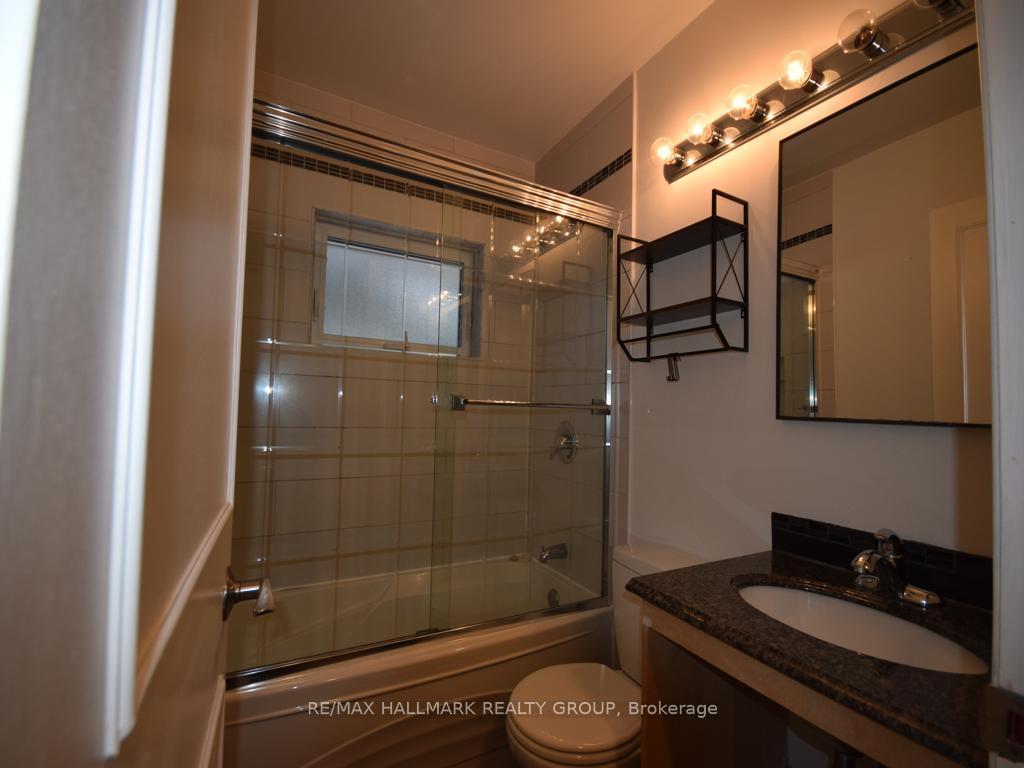 Photo 3 of 32 Epworth Avenue, Ottawa, Meadowlands/St. Claire Gardens — HOMEH