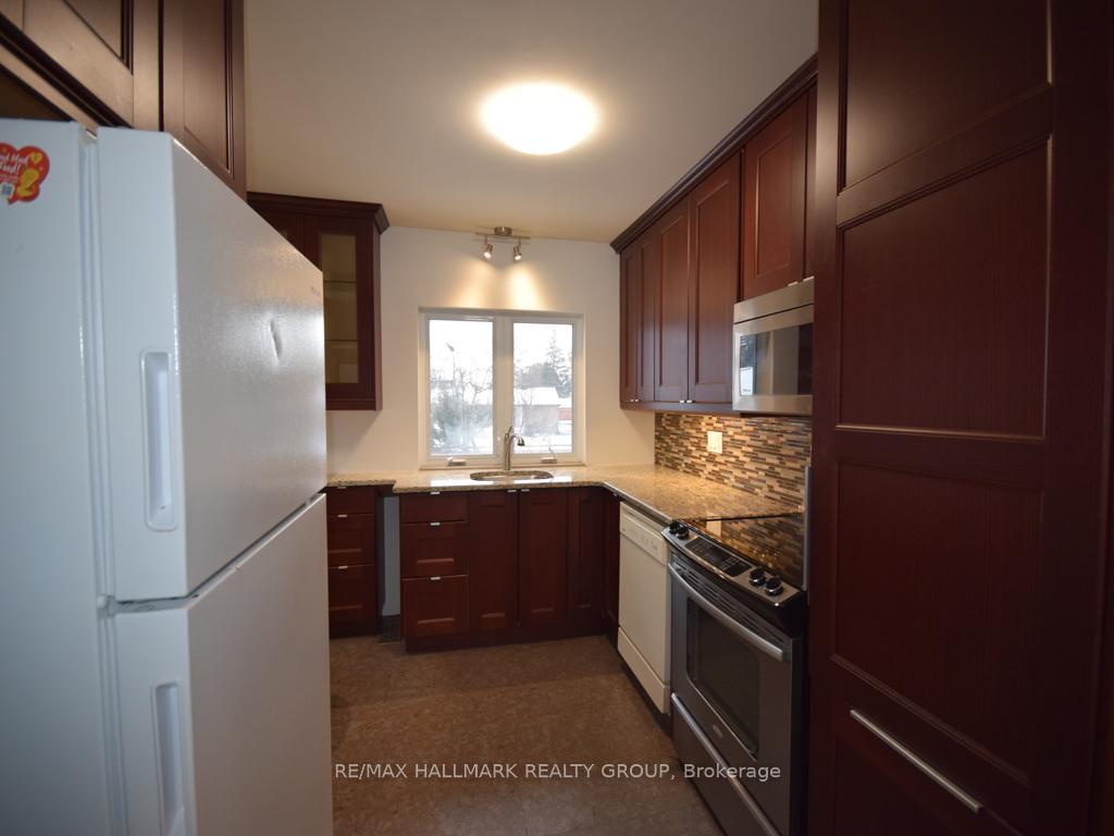Photo 6 of 32 Epworth Avenue, Ottawa, Meadowlands/St. Claire Gardens — HOMEH