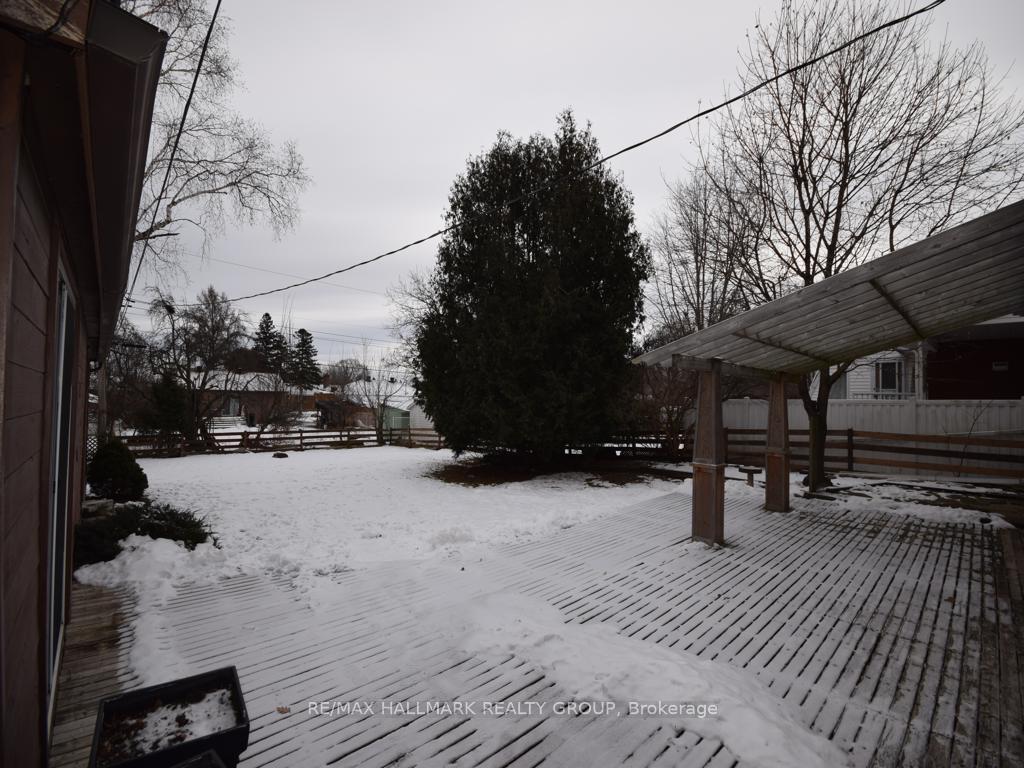 Photo 14 of 32 Epworth Avenue, Ottawa, Meadowlands/St. Claire Gardens — HOMEH