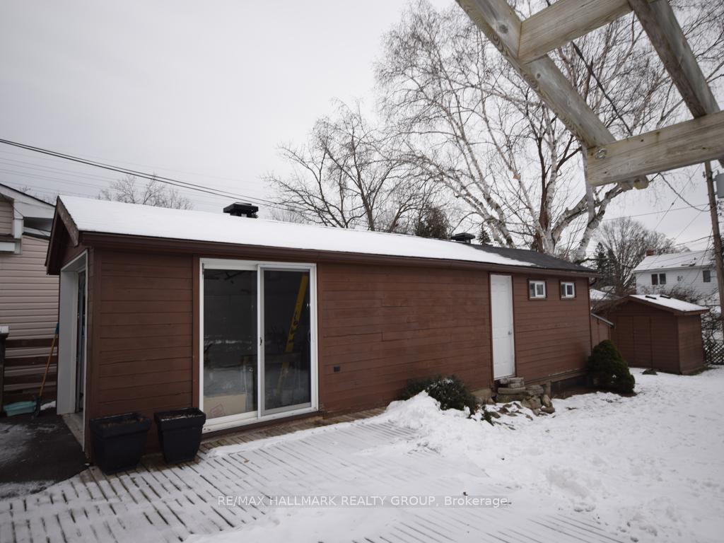Photo 15 of 32 Epworth Avenue, Ottawa, Meadowlands/St. Claire Gardens — HOMEH