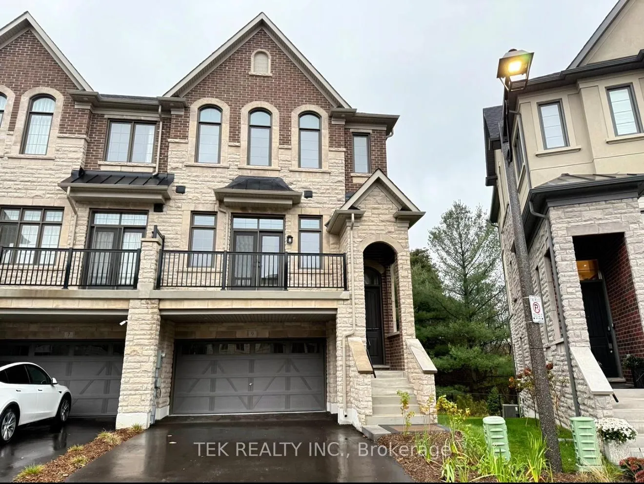 Front of 9 West Village Lane