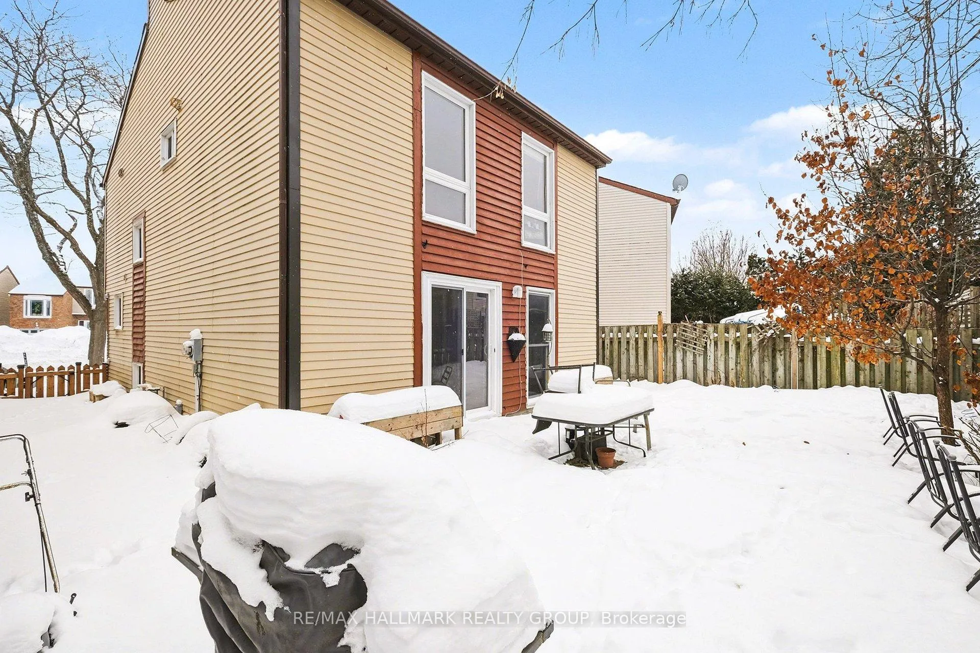 Photo 20 of 808 Torsa Court, Ottawa, Fairfield Heights — HOMEH